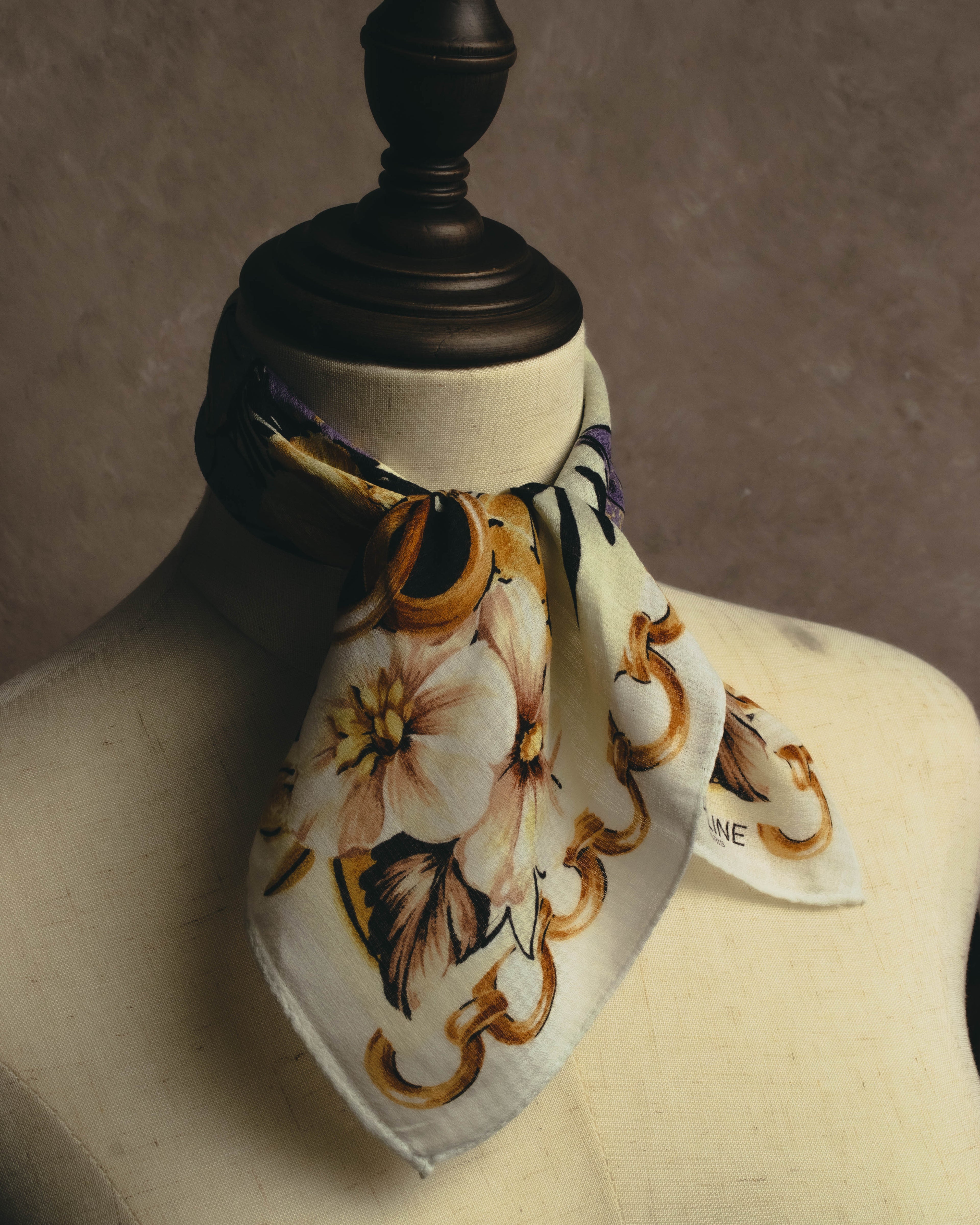 "CELINE" 90's-00's Floral printed cotton scarf