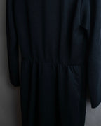 "Yves Saint Laurent Rive Gauche"
Beautiful button design no-collar coat