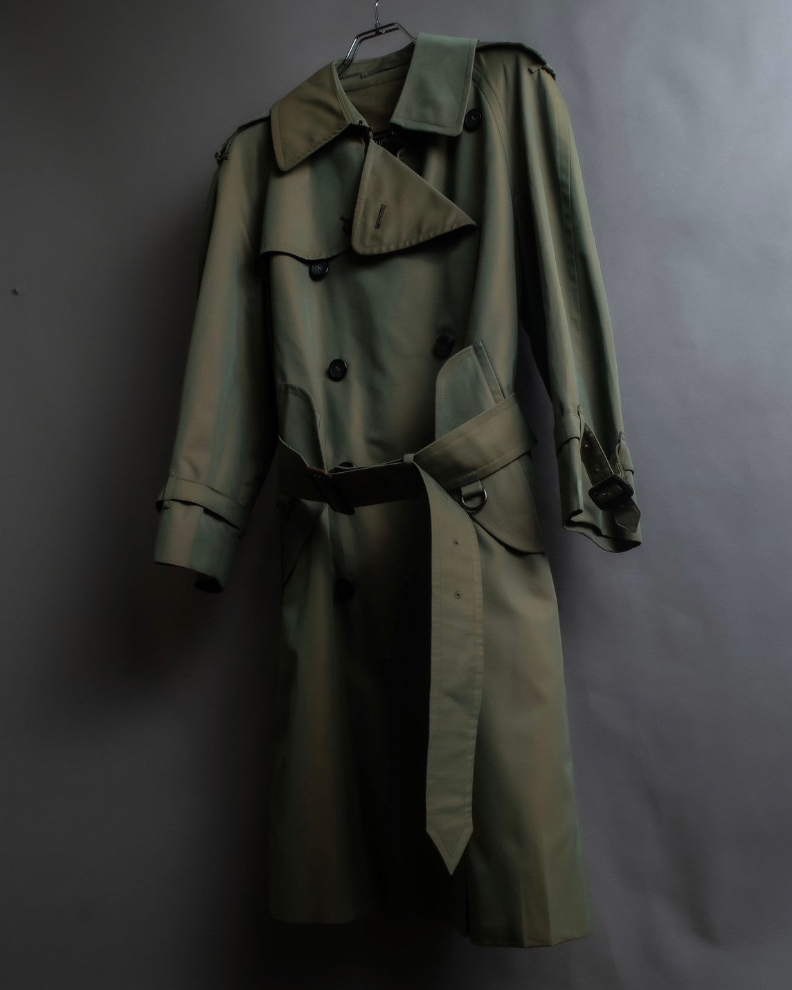 "BURBERRYS" Iridescent belted oversized trench coat