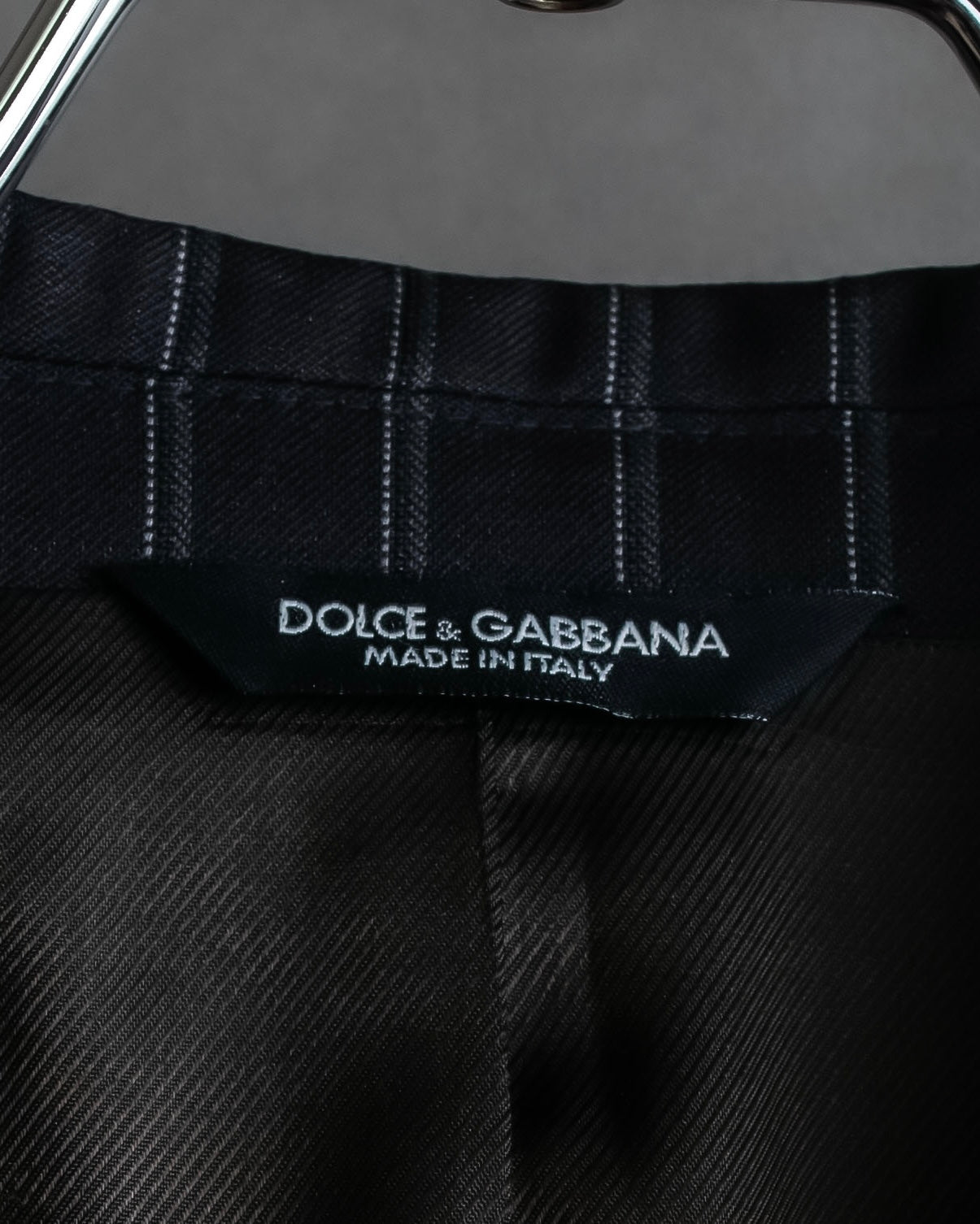"Dolce & Gabbana" Pinstripe vertical lines emphasized tailored jacket