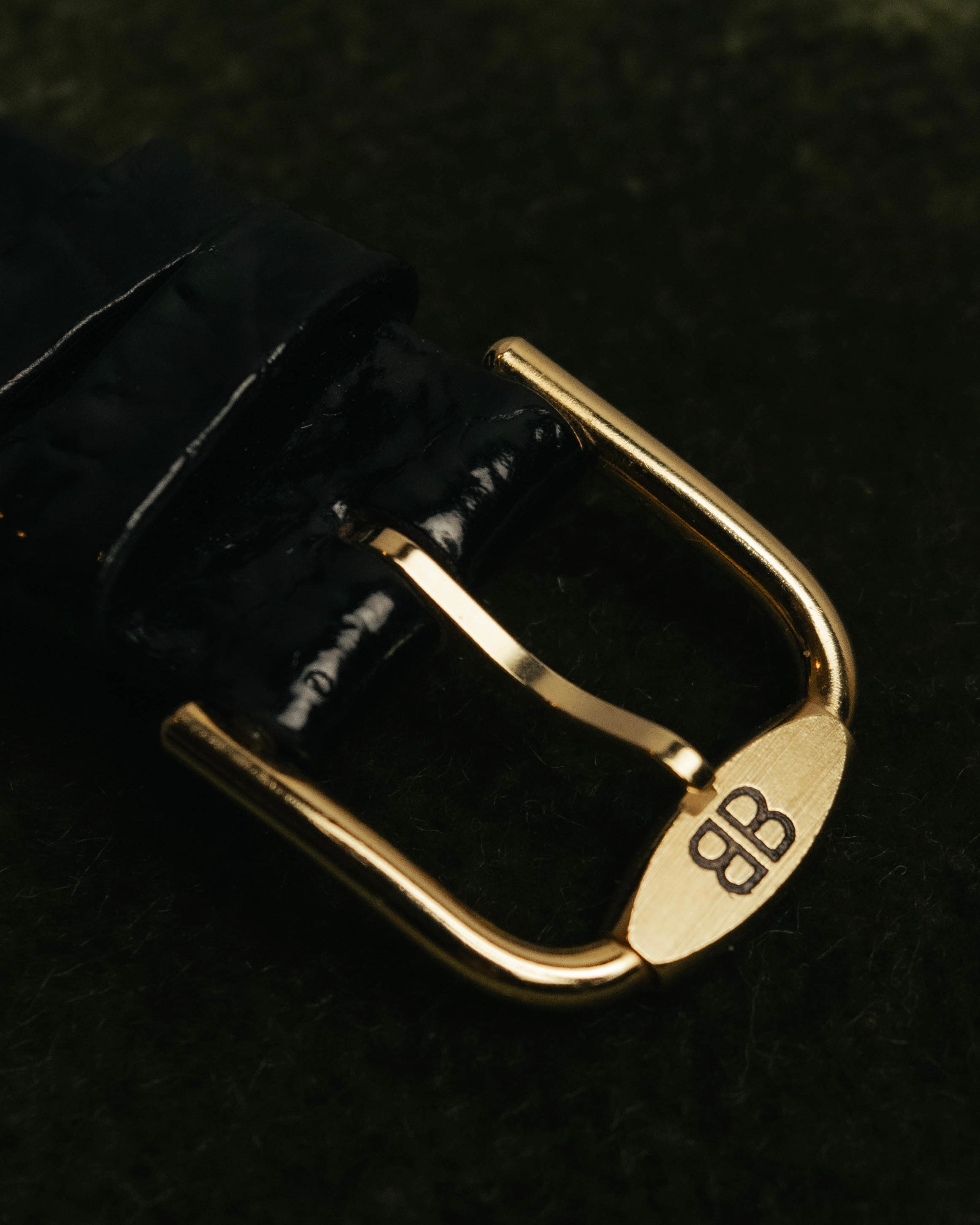 -SPECIAL- “Balenciaga” 80’s-90’s Gold tone round watch
