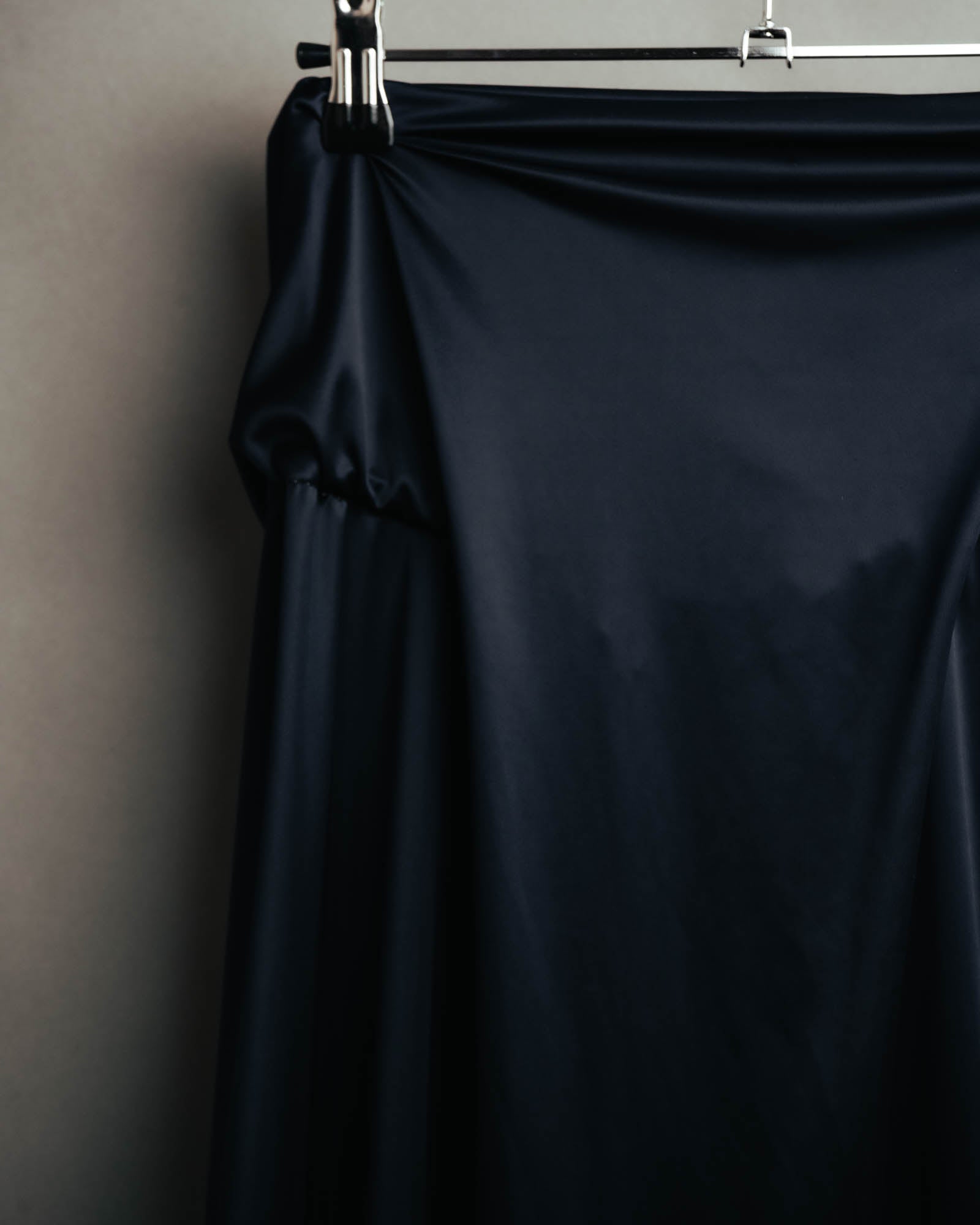 -SPECIAL– “Maison Martin Margiela” 12SS Draped satin maxi skirt