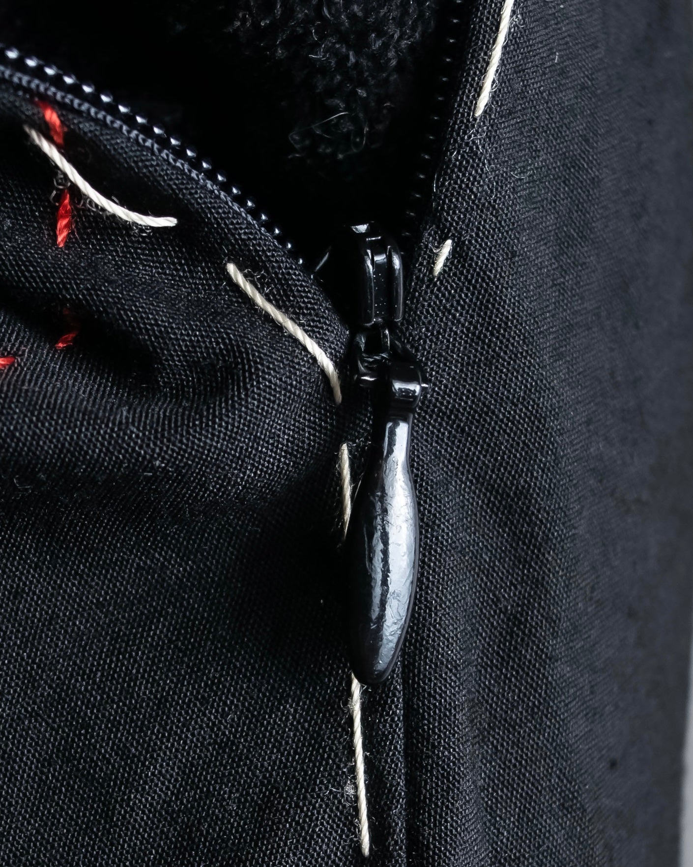 "YOHJI YAMAMOTO" Stitched hemline design flared skirt