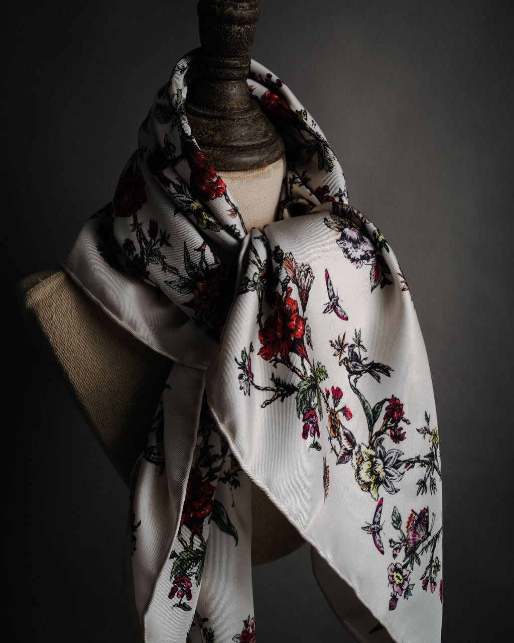 "Christian Dior" 2020-2023 botanical silk twill scarf