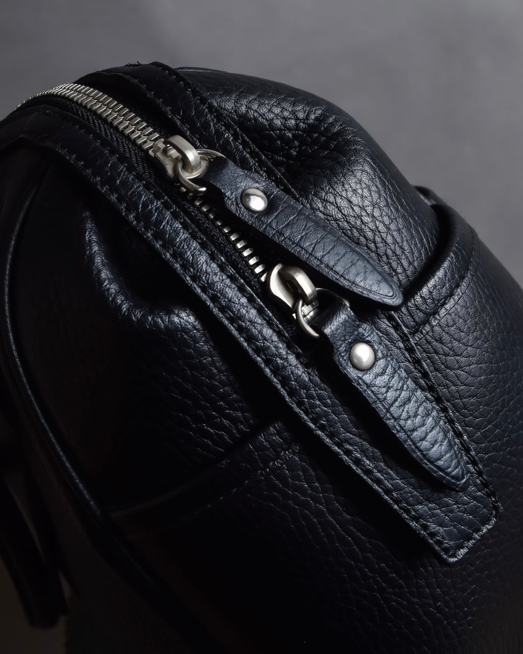 "BURBERRY" Refined design mini Boston leather bag