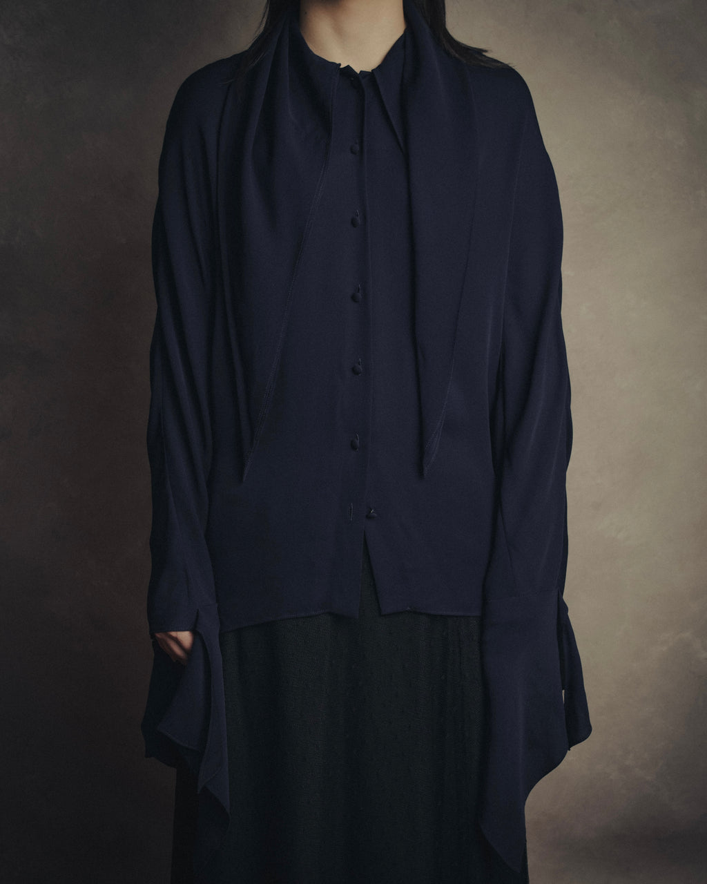 –SPECIAL– “BALENCIAGA” 2016 season Scarf collar extended sleeve blouse