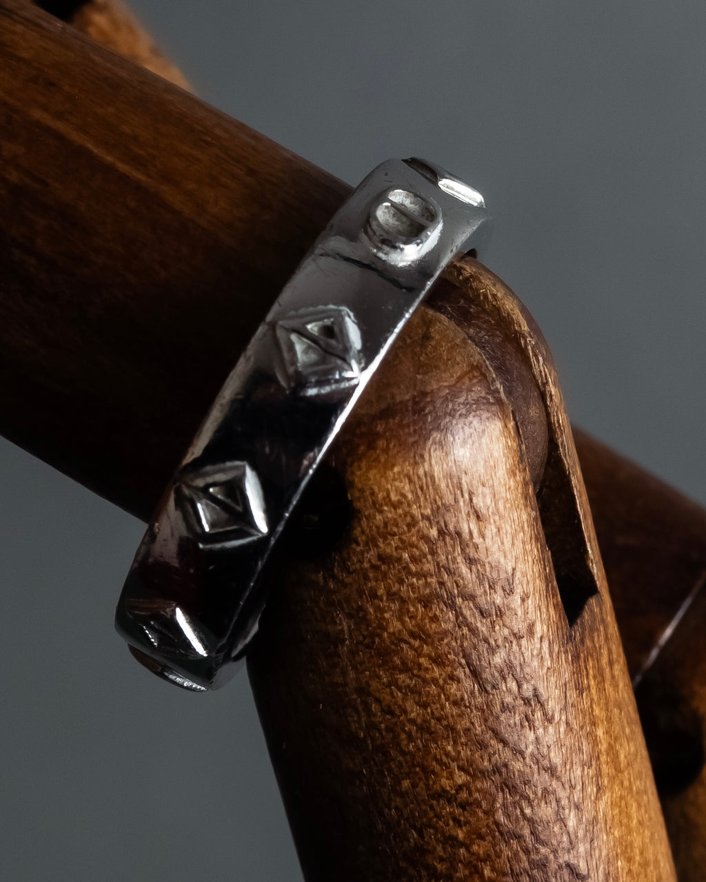 "Christian Dior" CD logo engraved diamond motif silver ring