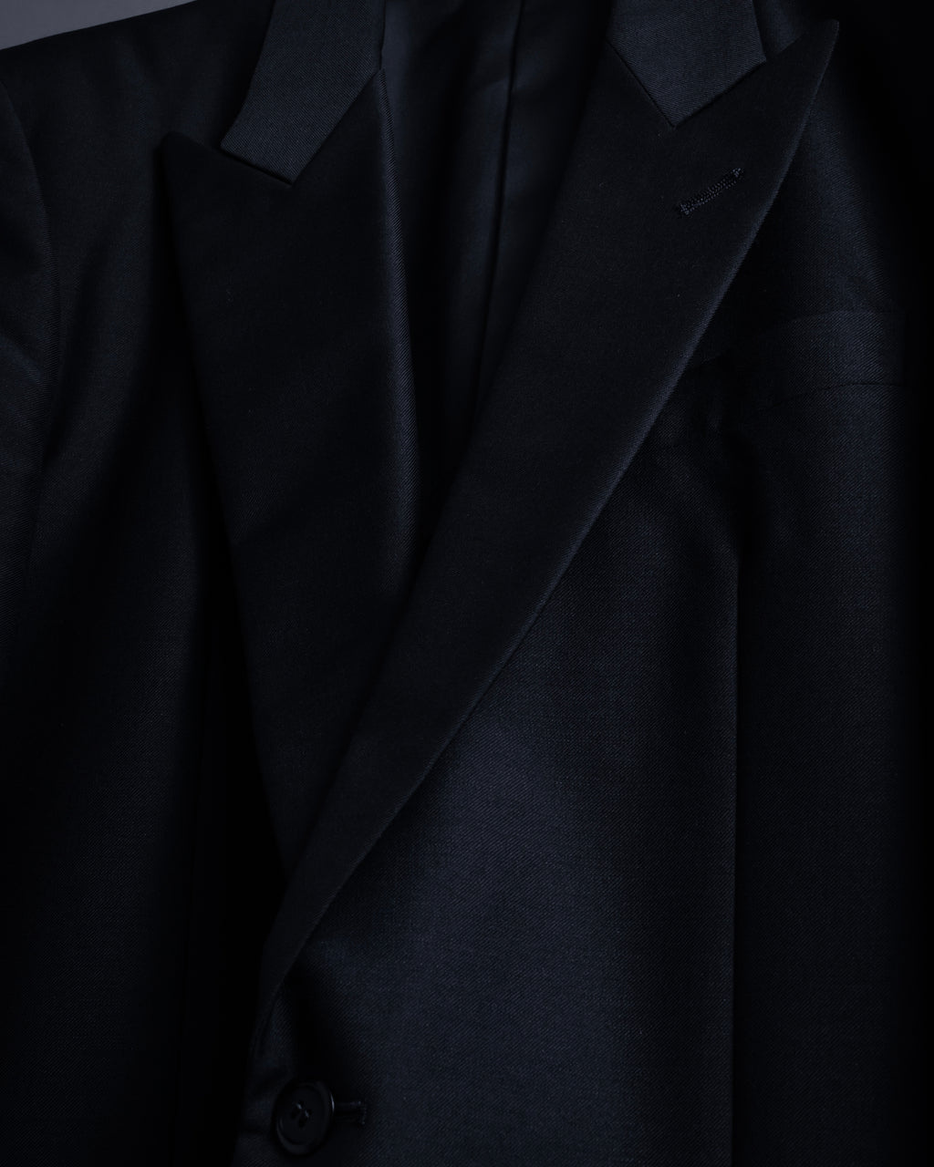 "YVES SAINT LAURENT" Strongly tailored shaped wool set up