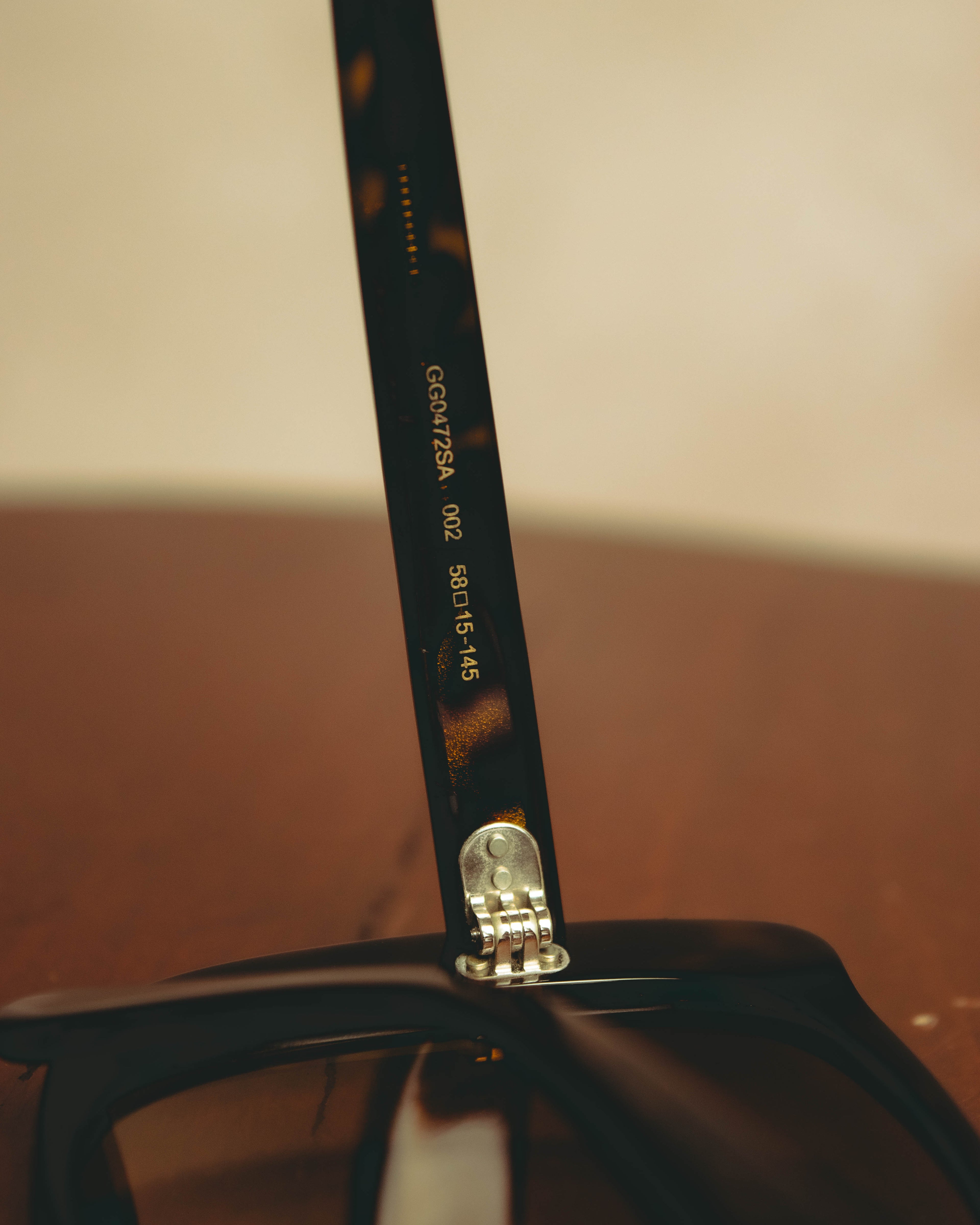 –SPECIAL– "GUCCI" 10's Retro oversized butterfly sunglasses