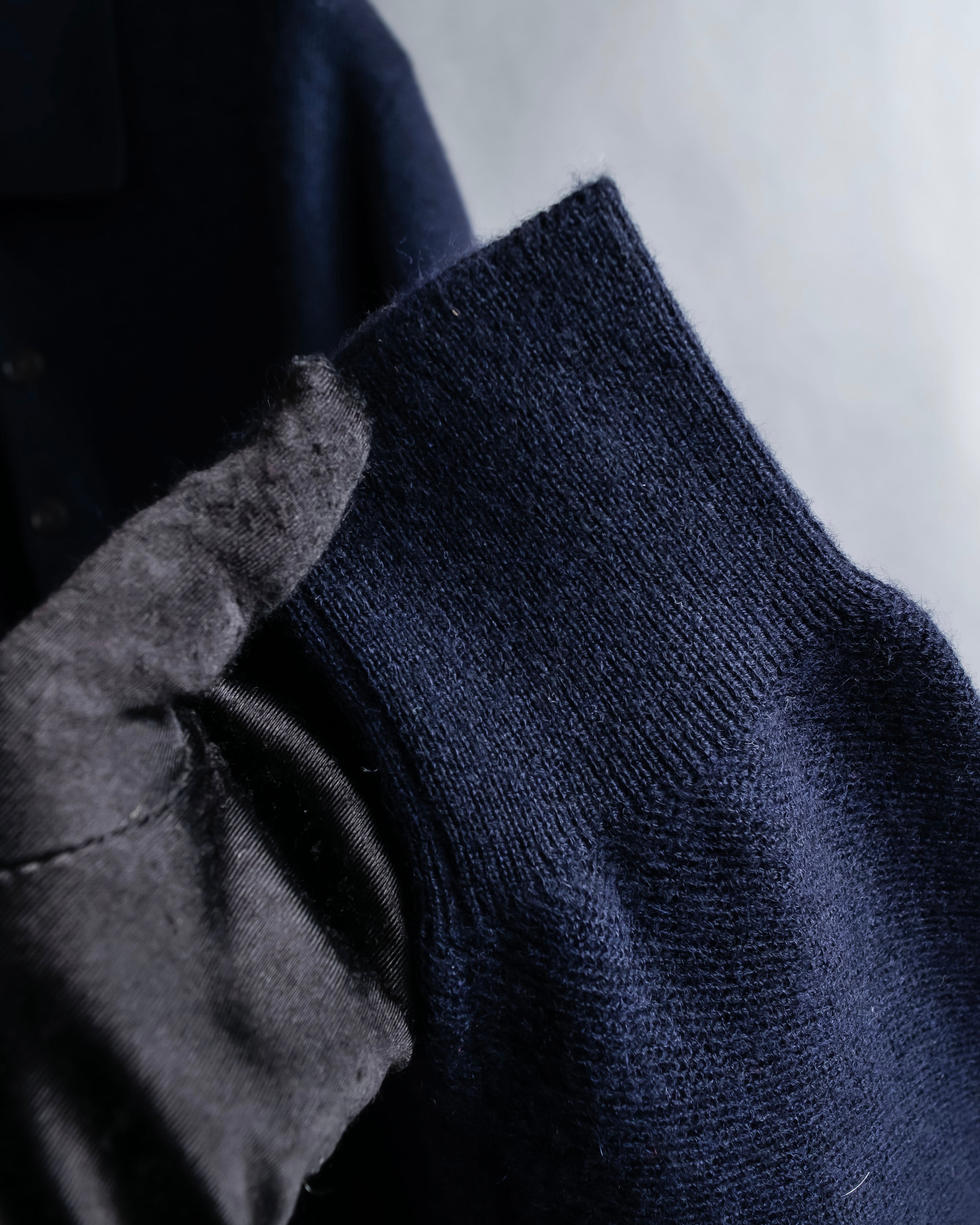 Hermès Camiseta de punto de cachemira azul marino hermosa