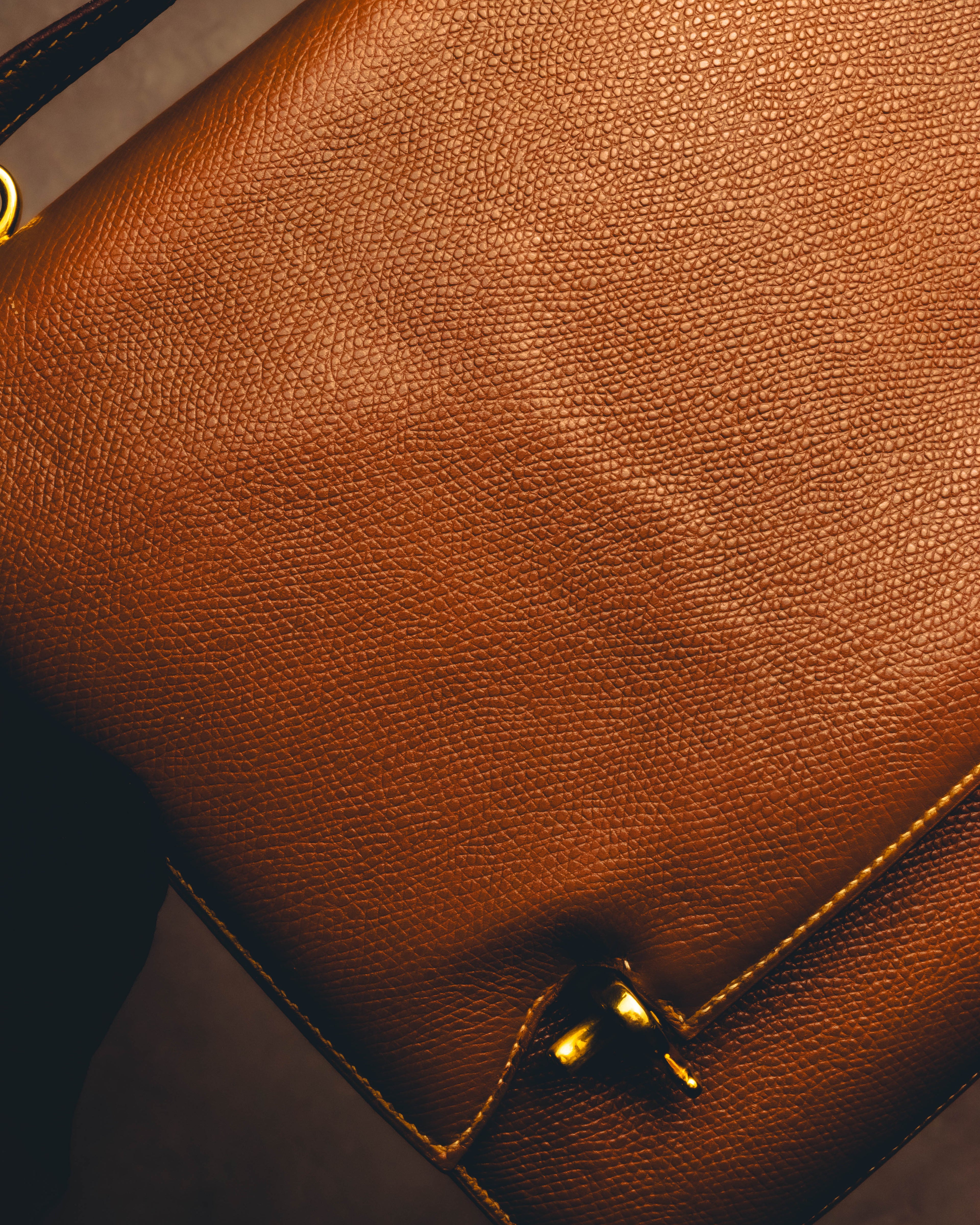 -SPECIAL- "Hermès" 80's Structured leather shoulder bag