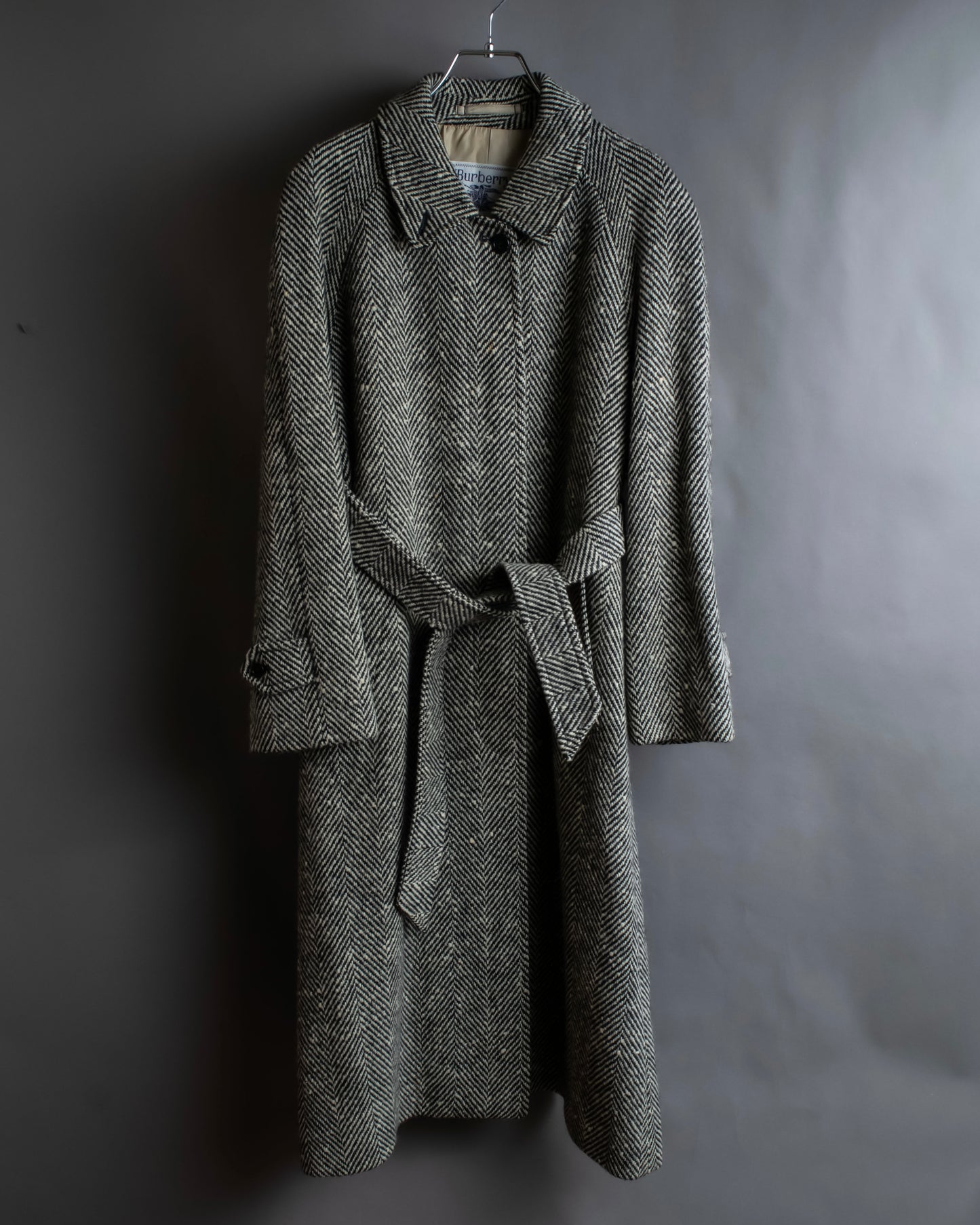 "BURBERRYS" Herringbone belted design soutien collar coat