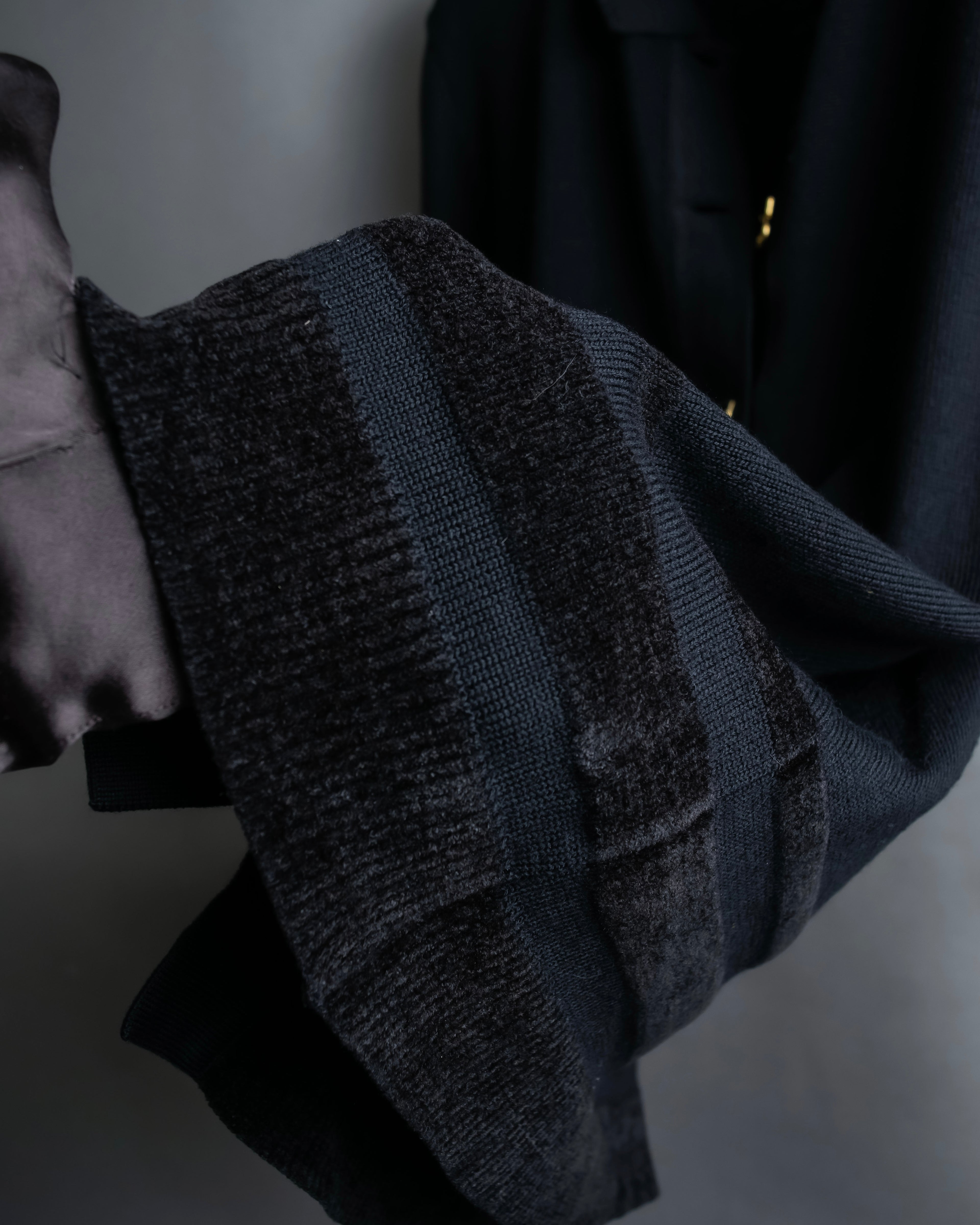 "Salvatore Ferragamo" Gancini design rayon mix cardigan