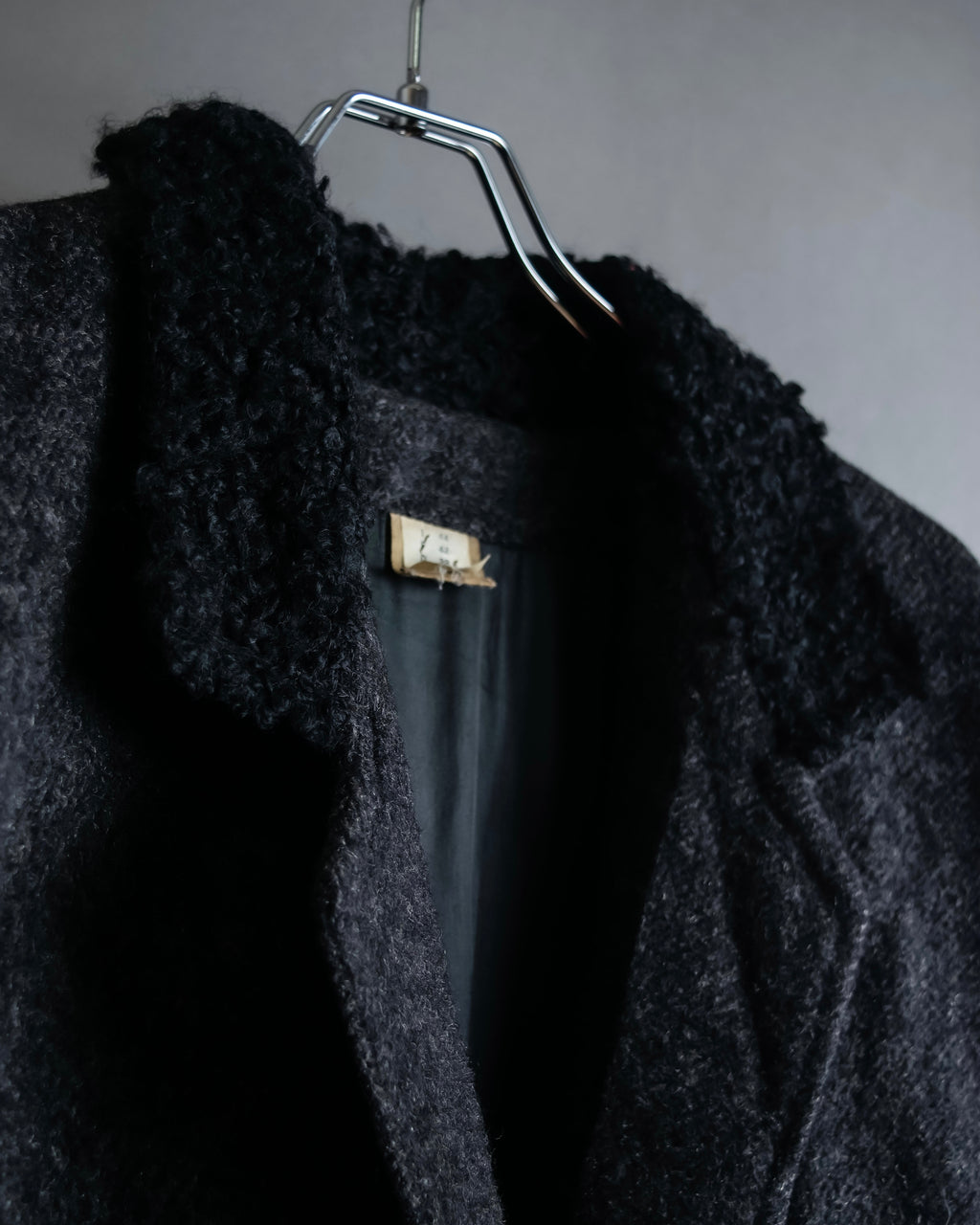 "Vintage fur collar chester coat"