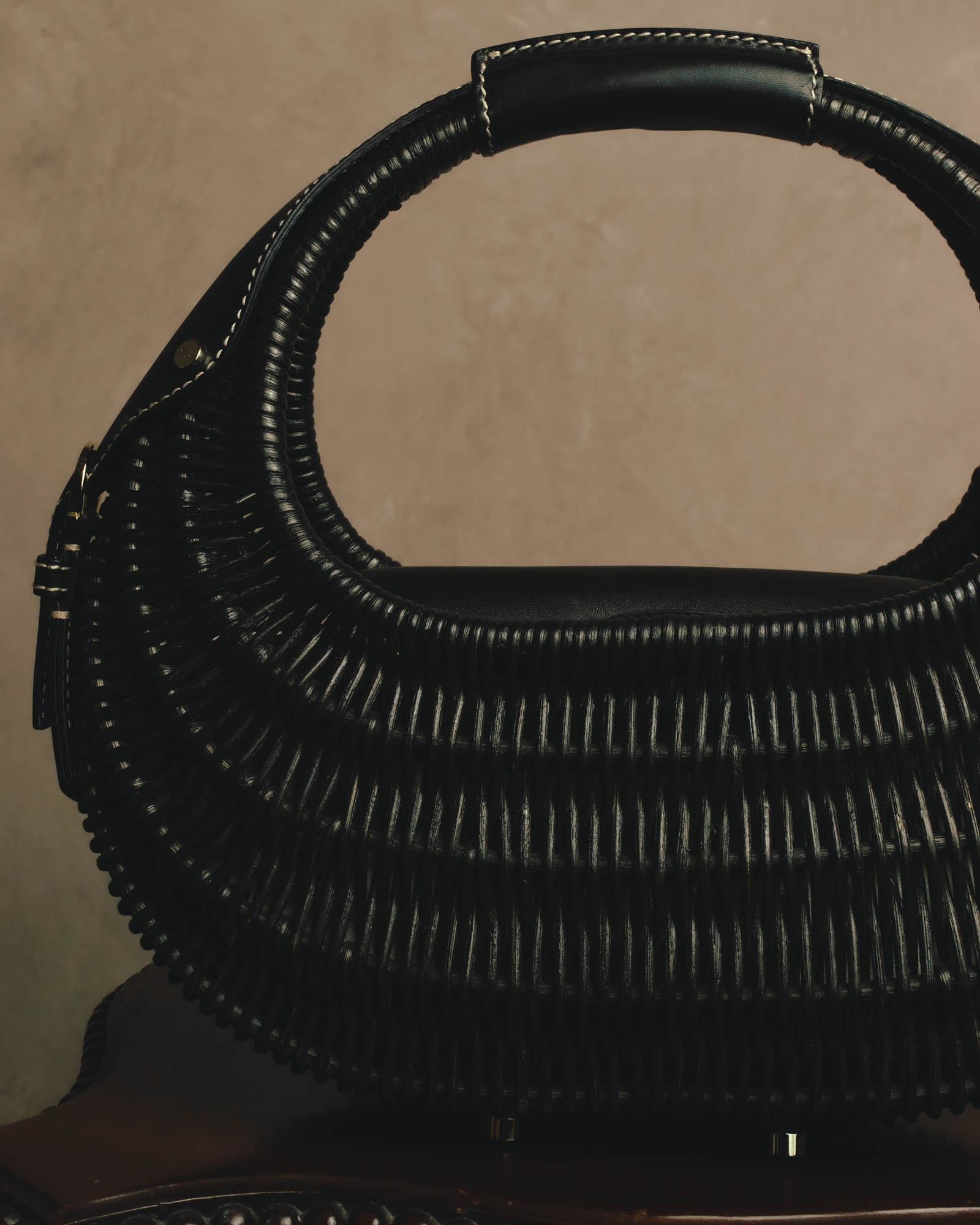 -SPECIAL- “Salvatore Ferragamo” 90’s-00’s Woven leather half moon handle bag