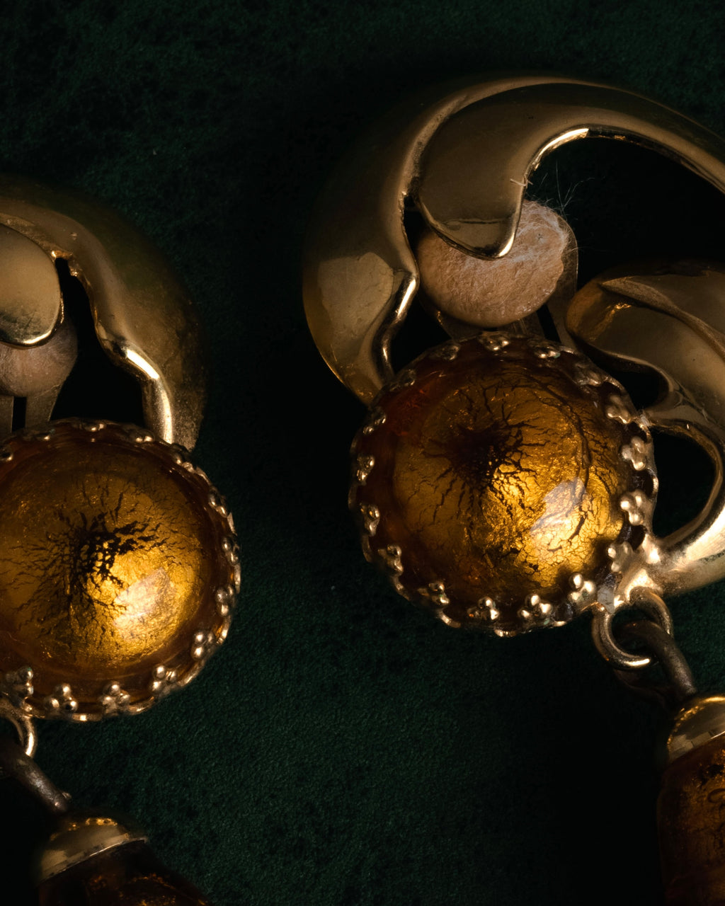 “GIANFRANCO FERRE“ 80’s-90’s Sculptural amber drop earrings