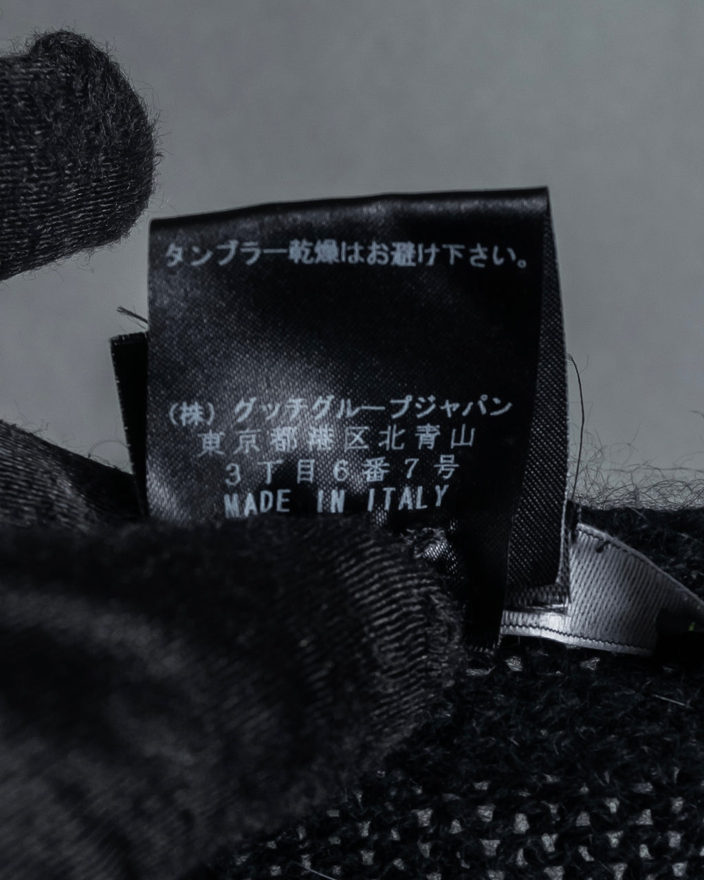 "GUCCI" Silky mix angora V-neck knit pullover