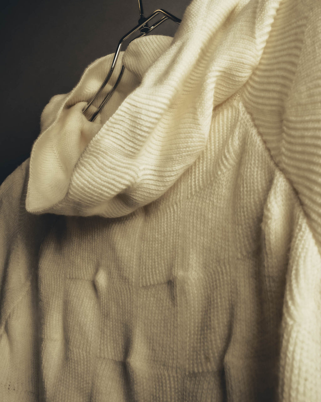 "Alexander McQueen" 90's-00's Sculptural ribbed turtleneck wool knit sweater