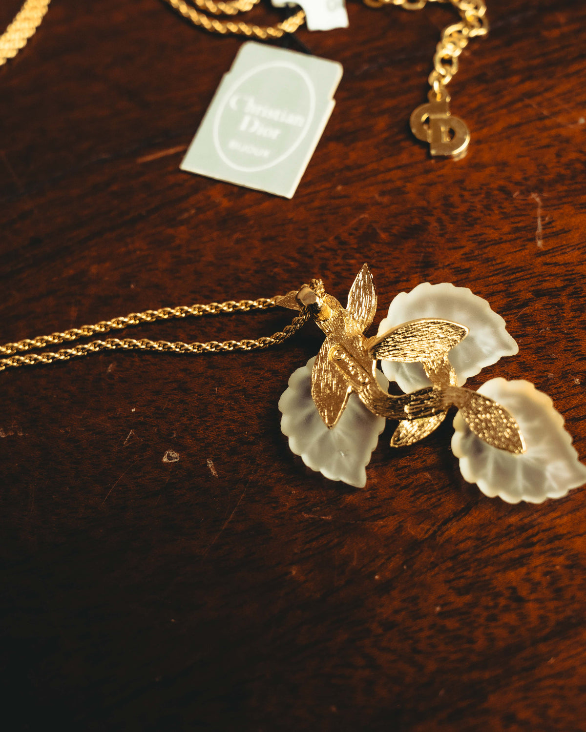"Christian Dior" 70's-80's Sculptural leaf pendant necklace