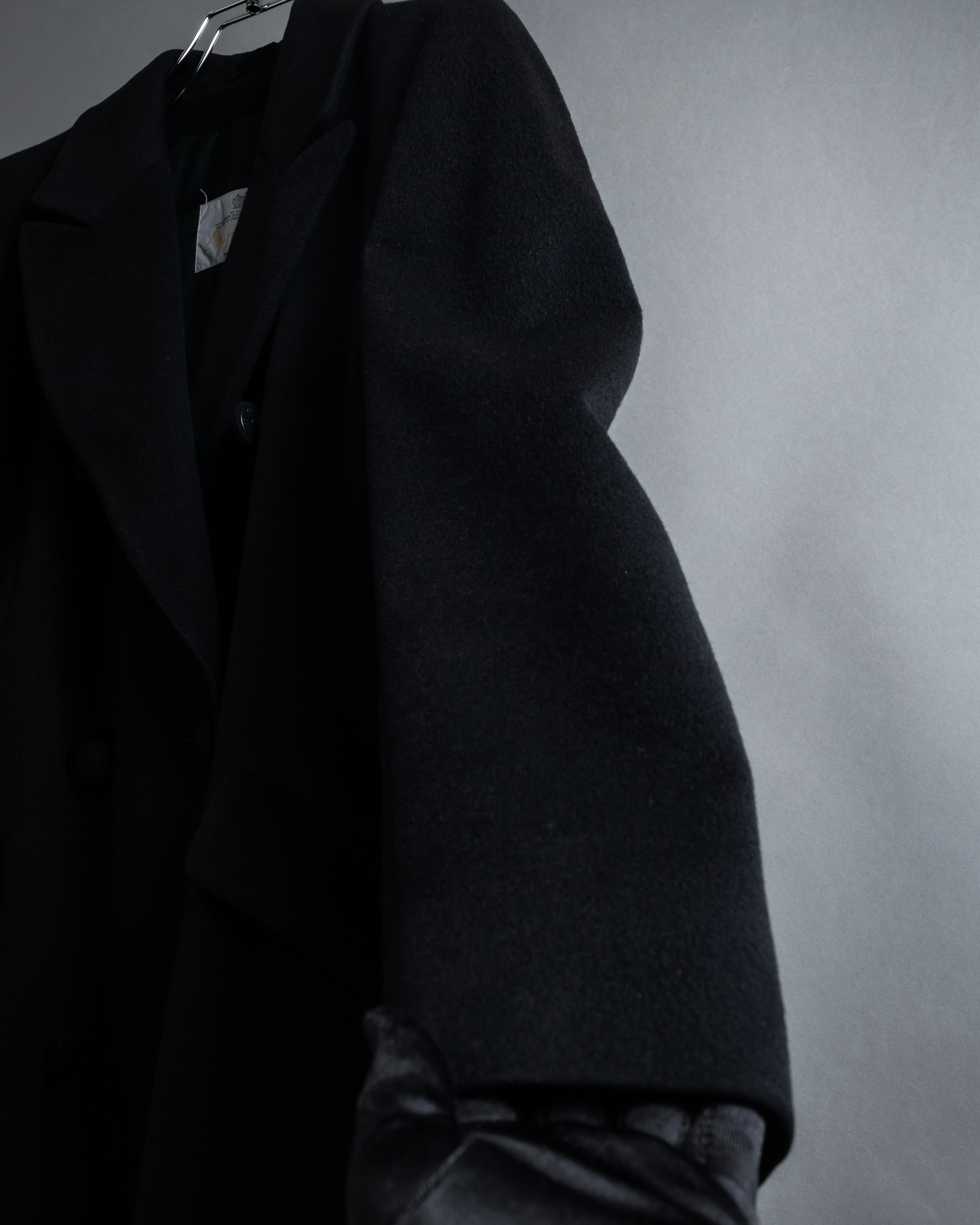 "Aquascutum" Elegantly tailored double-breasted long chester coat