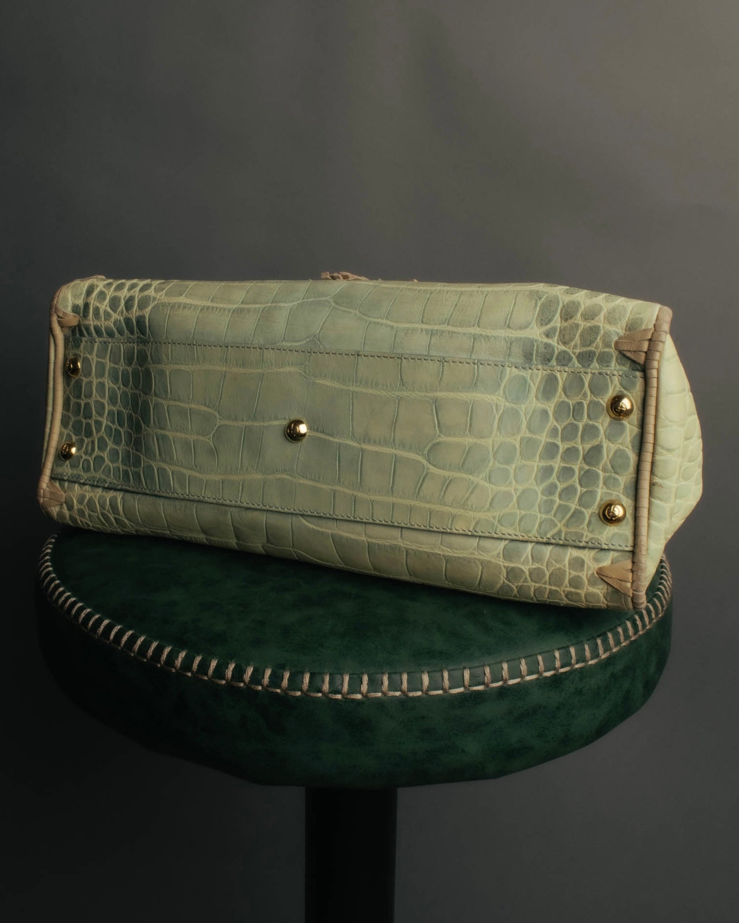 "GIORGIO ARMANI" 00's Crocodile-embossed leather tassel handbag