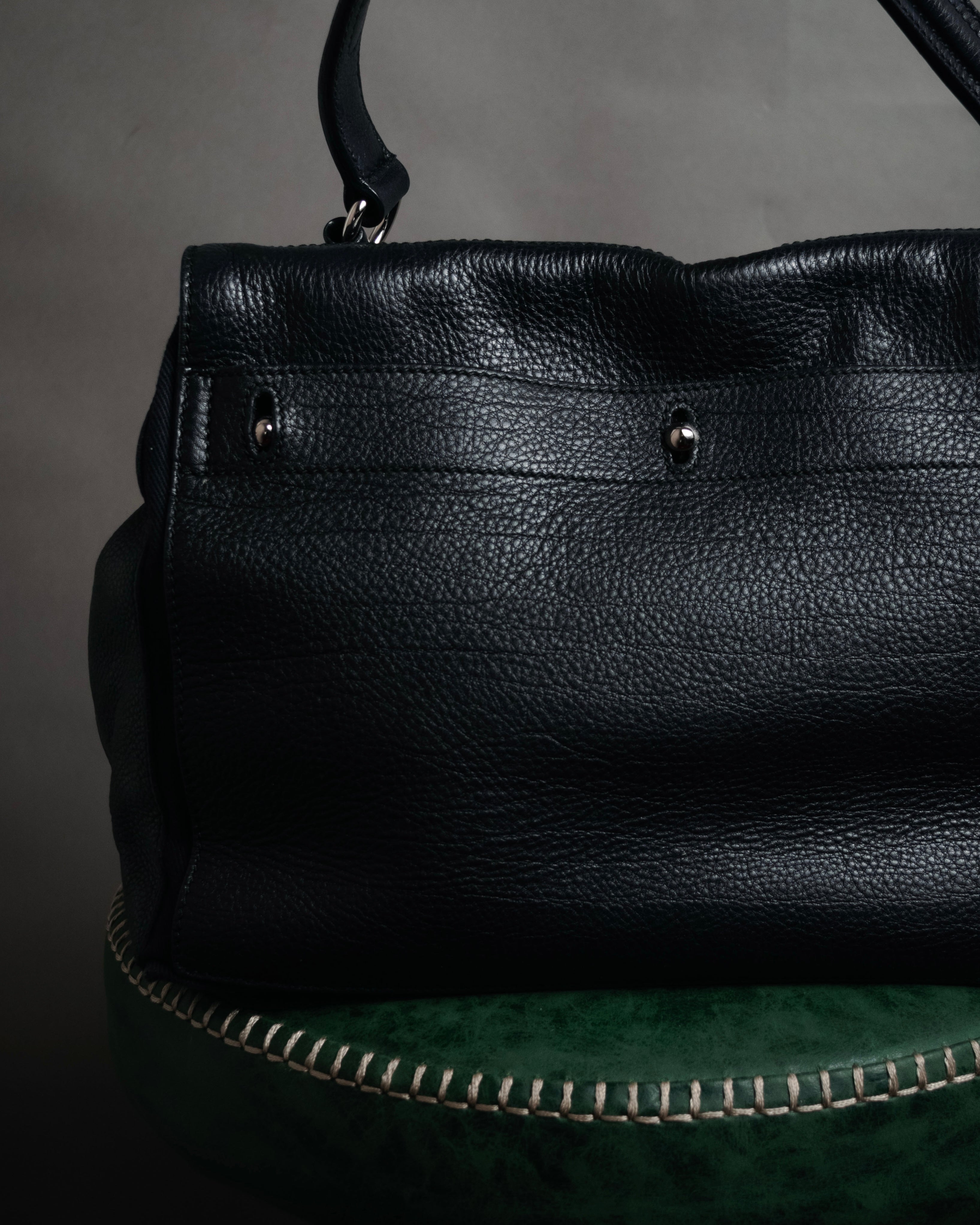 “YVES SAINT LAURENT” Late 2000s Muse Two grained leather flap hand bag