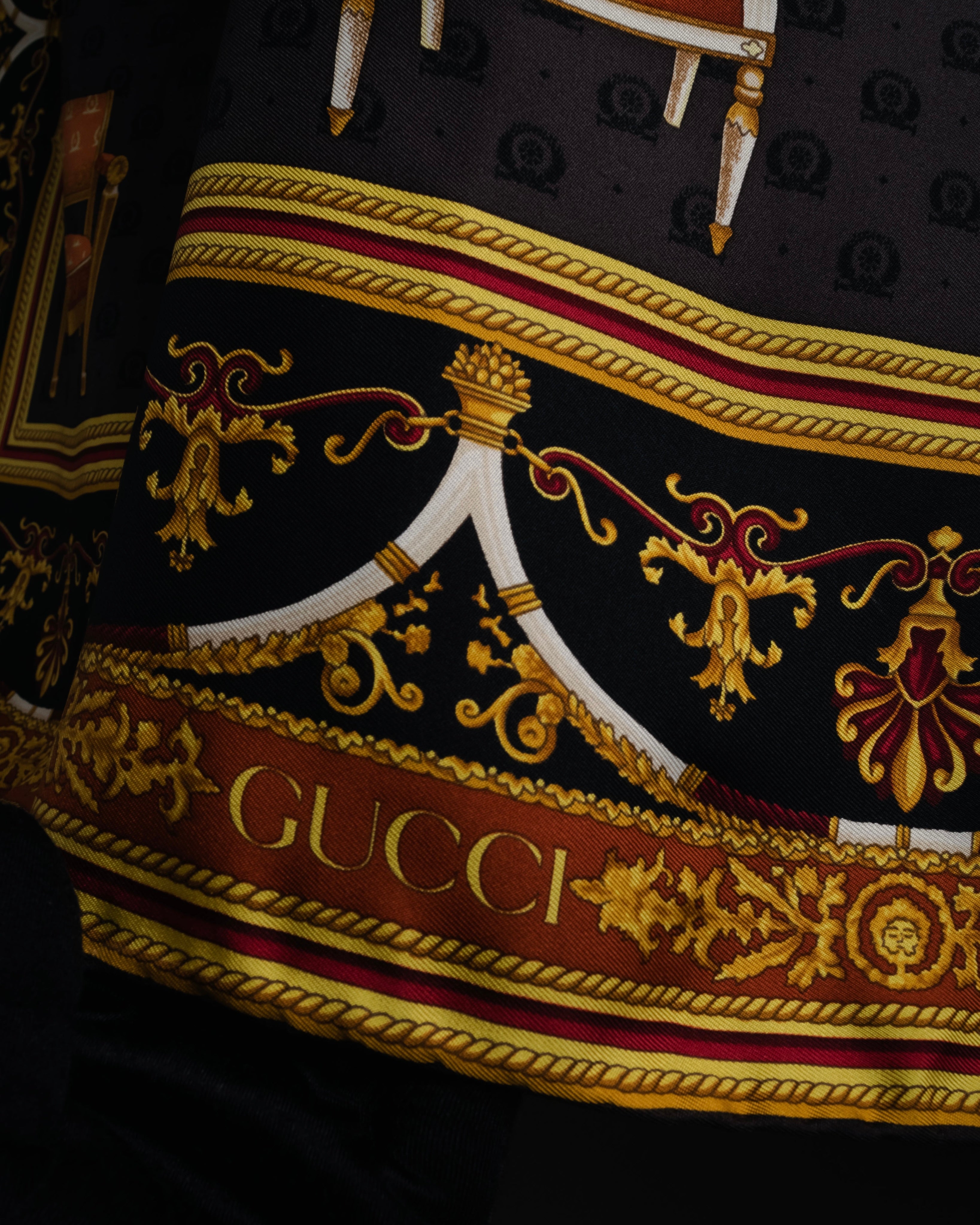 GUCCI” 90's-00's Chair motif silk scarf – MOOD