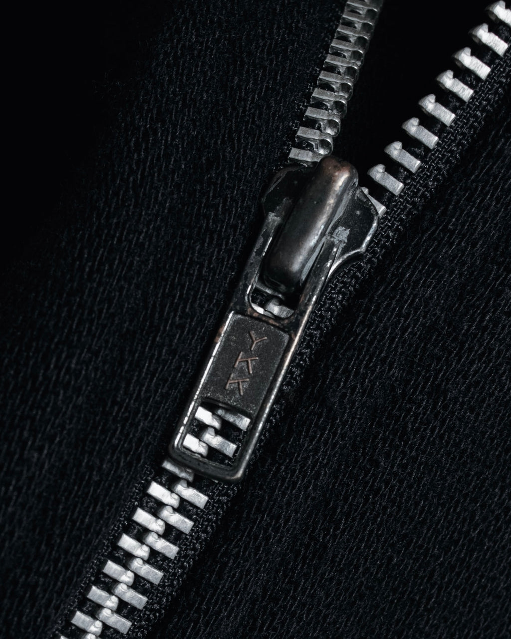 "COMME des GARÇONS HOMME"
96AW Thick wool zip-up coat