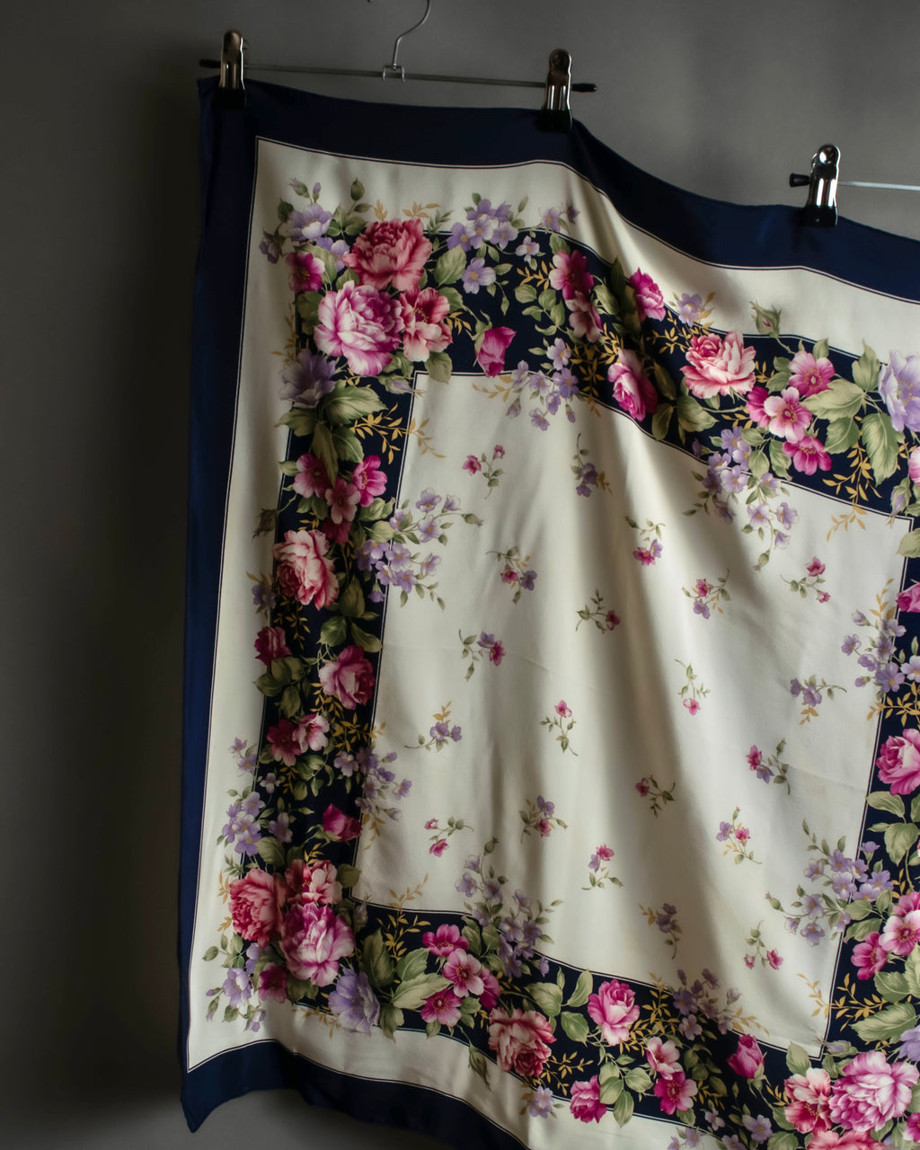 "YVES SAINT LAURENT" Peony small flower bouquet pattern silk scarf