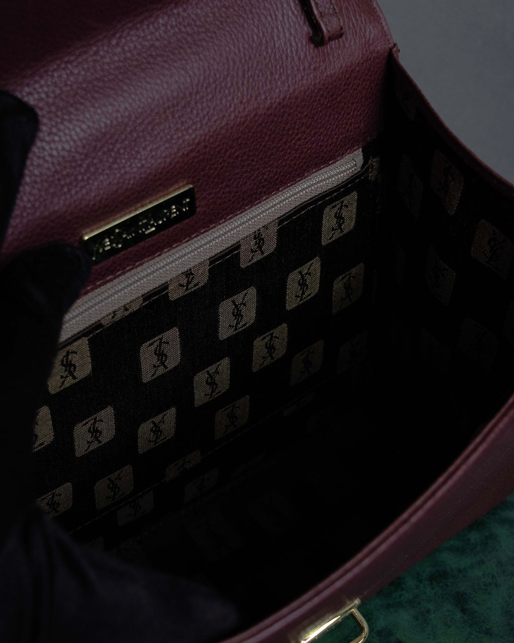 "YVES SAINT LAURENT" Diamond trim design 2way leather handle bag