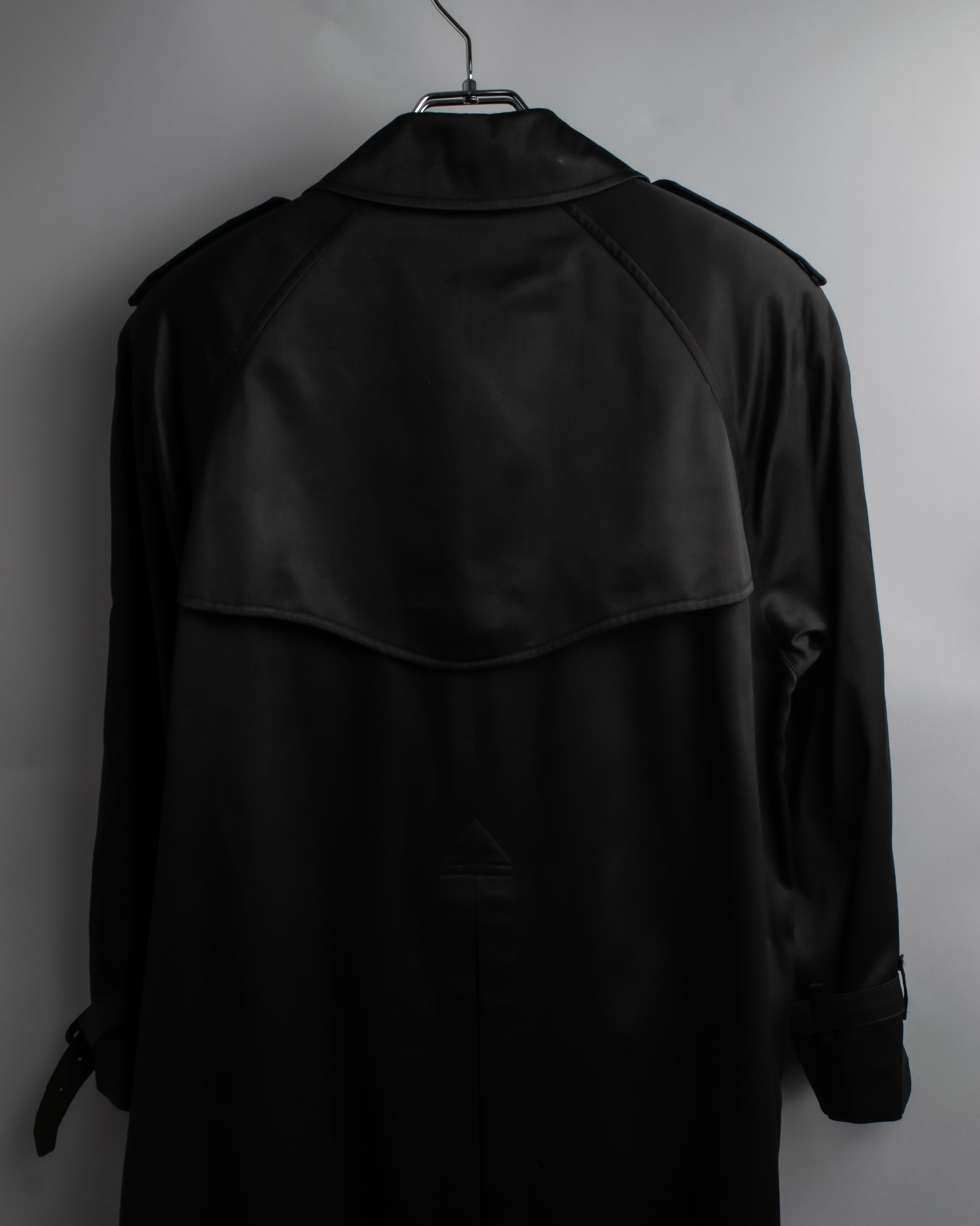 "BURBERRYS" Traditional detail double-breasted stand color trench coat