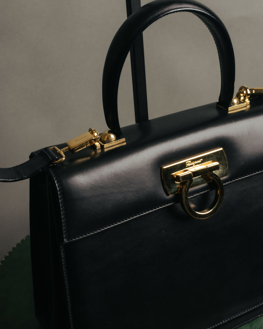 “Salvatore Ferragamo” 90’s-00’s Gancini top handle box calf bag