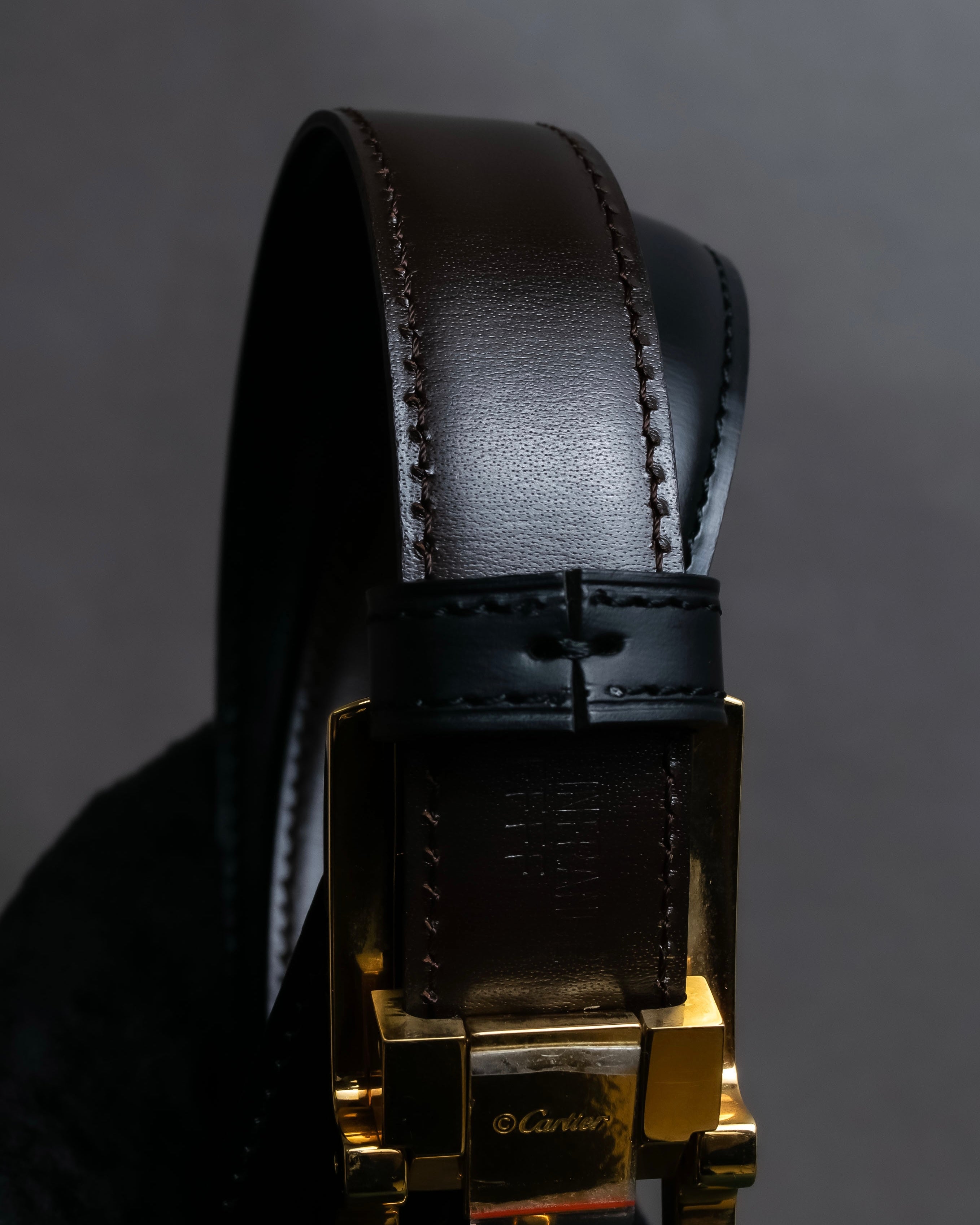 "Cartier" Gold metal buckle design leather belt