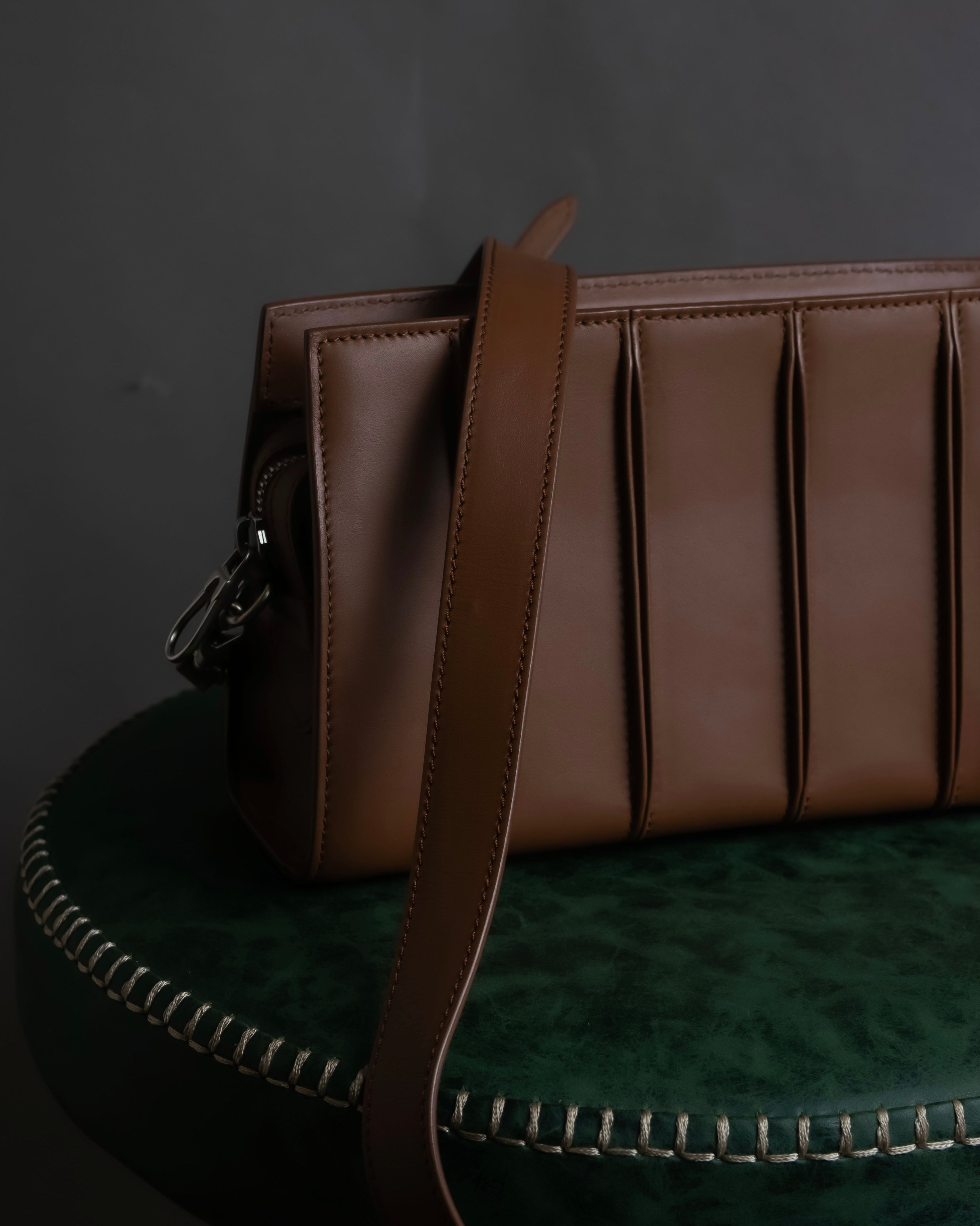 "Max Mara" Renzo Piano design Whitney bag