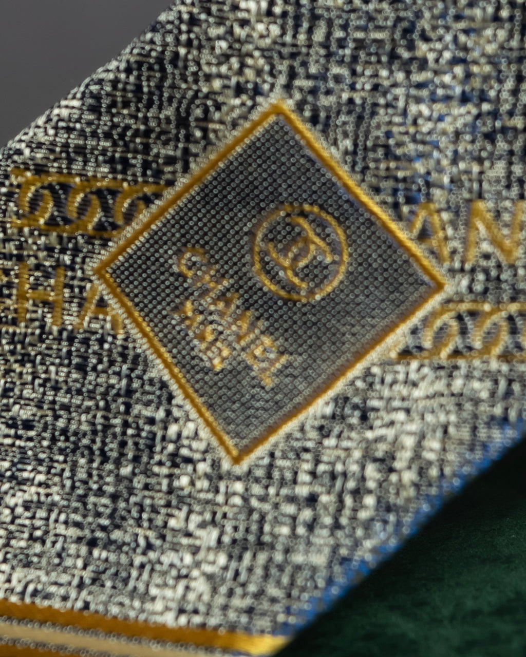 "CHANEL" Regimental pattern gold scattered design neck tie