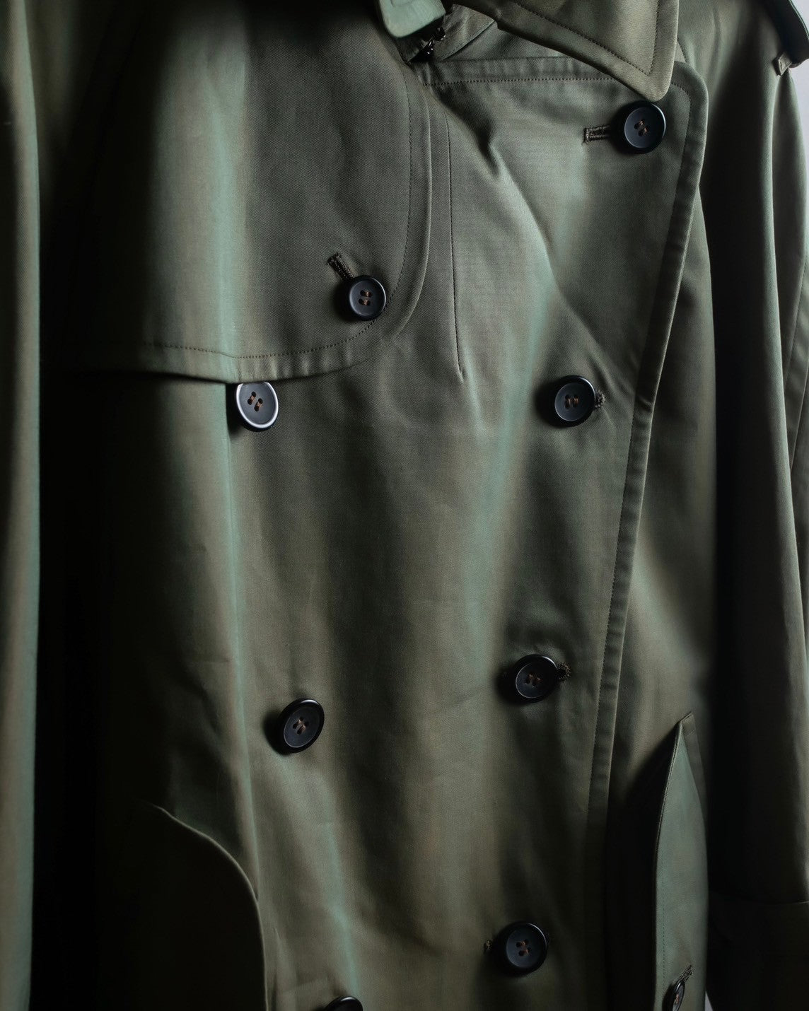 "BURBERRYS" Iridescent belted oversized trench coat