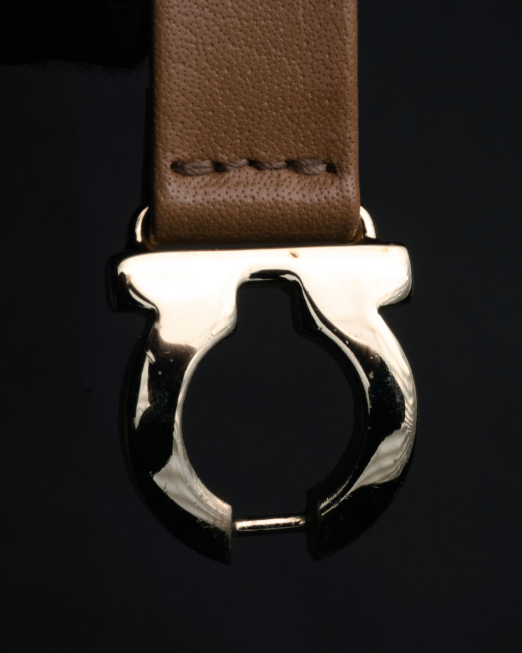 “Salvatore Ferragamo” 2000’s Gancini leather bracelet