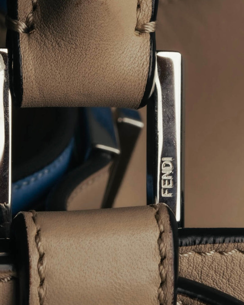 "FENDI" 2010's Soft leather peekaboo x lite handbag