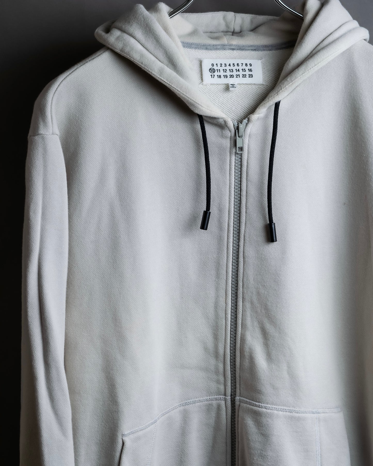 "MAISON MARGIELA" Drawstring design zip hoodie