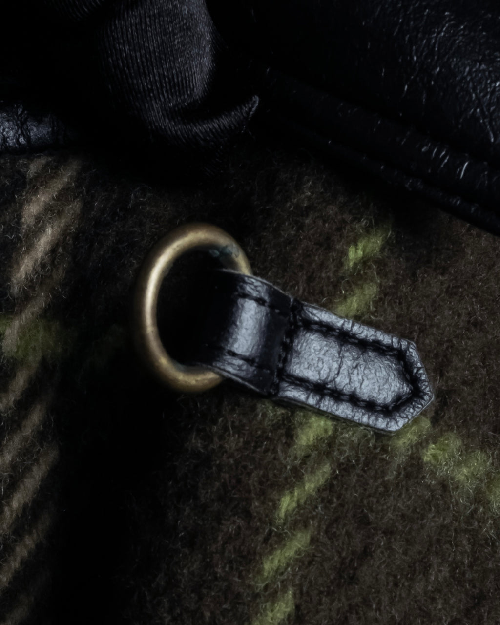 "BURBERRY" Leather switching design check tweed coat