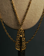 "TRIFARI" 50's-60's Ornate gold tone pendant necklace