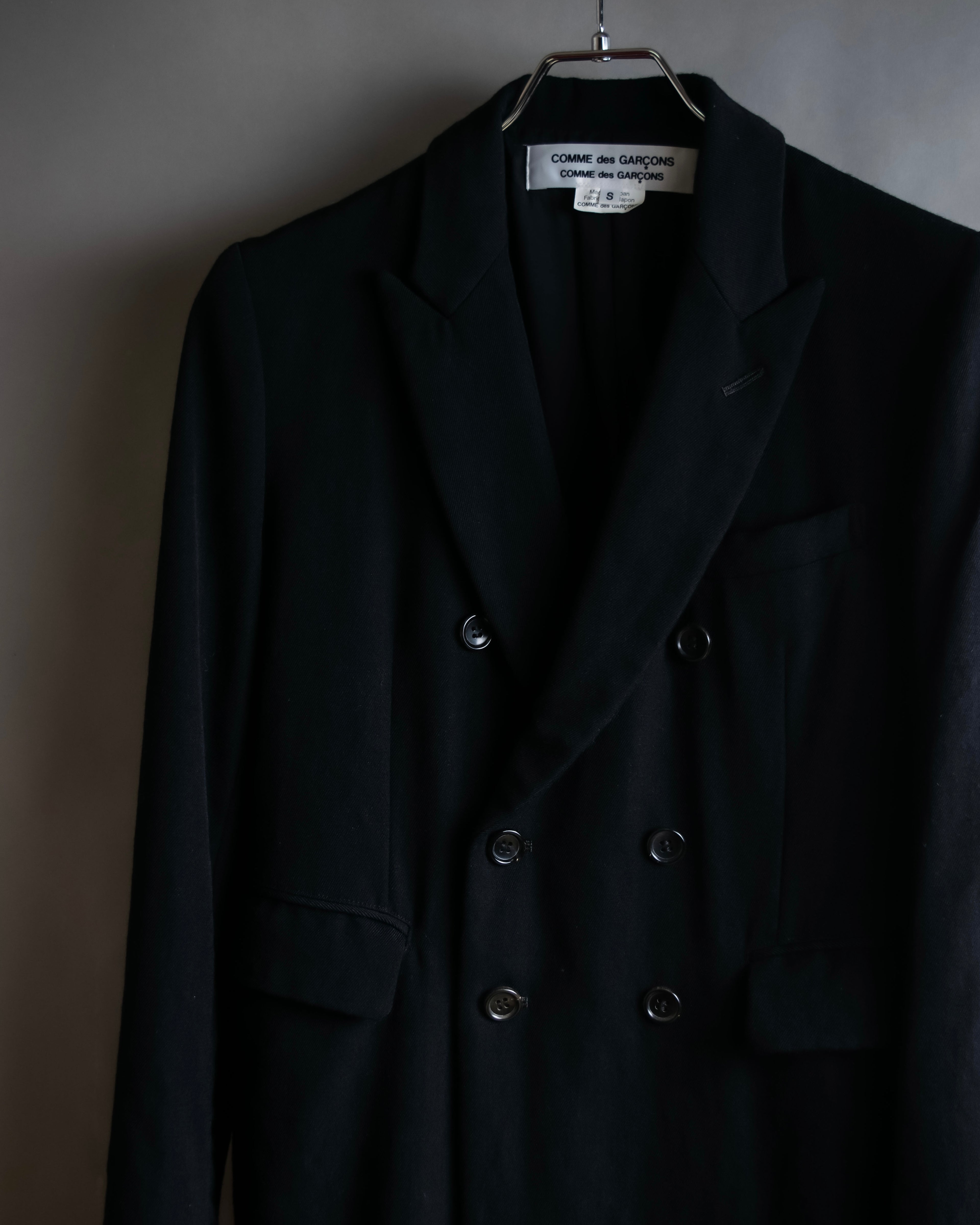 "COMME des GARCONS" Peaked lapel double-breasted long tailored jacket