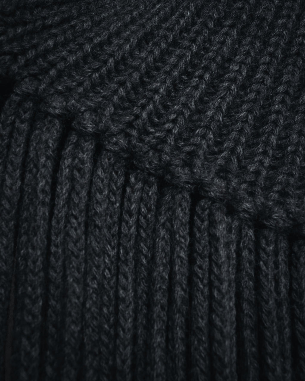 "GUCCI" 2010-11AW ribbed zip-front fringe knit vest