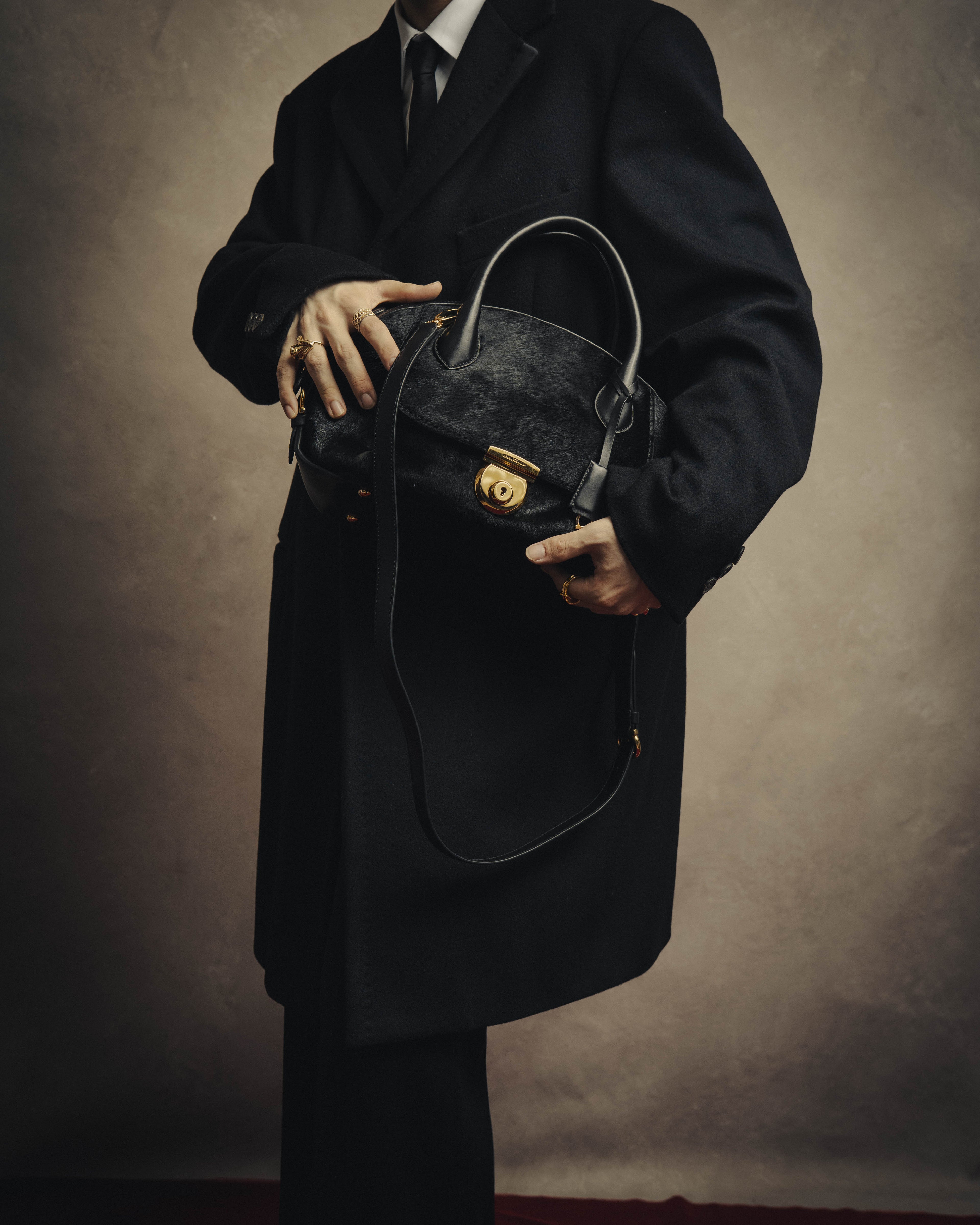 -SPECIAL- “Salvatore Ferragamo“ 90's-00's Gancini pony hair and leather dual-way boston bag