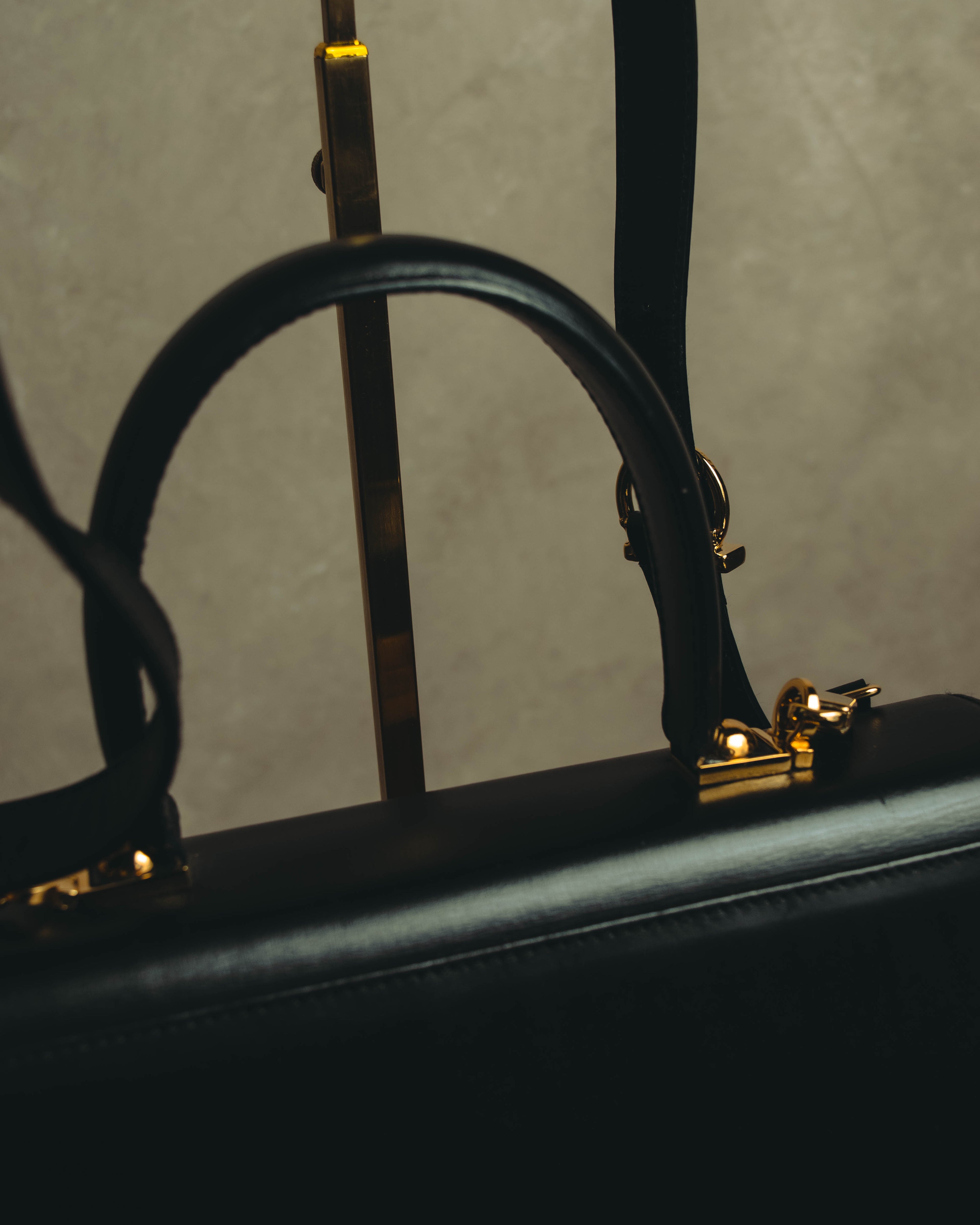 "Salvatore Ferragamo" 80's-90's Structured leather top handle bag
