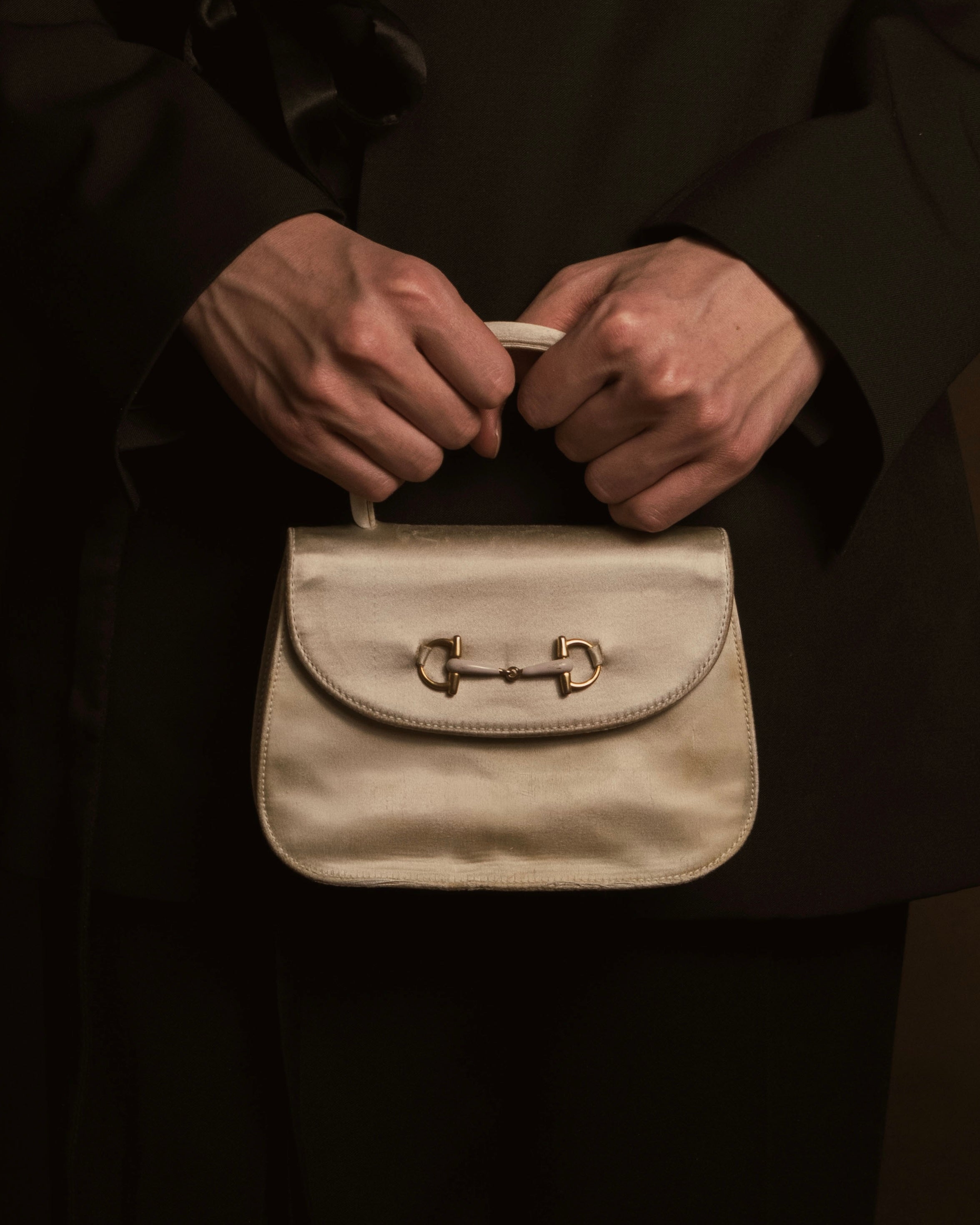 GUCCI グッチ トムフォード ホースビットハンドル ポーチ付き バッグ GUCCI (グッチ) - ホースビット トップハンドルバッグ - シルバー