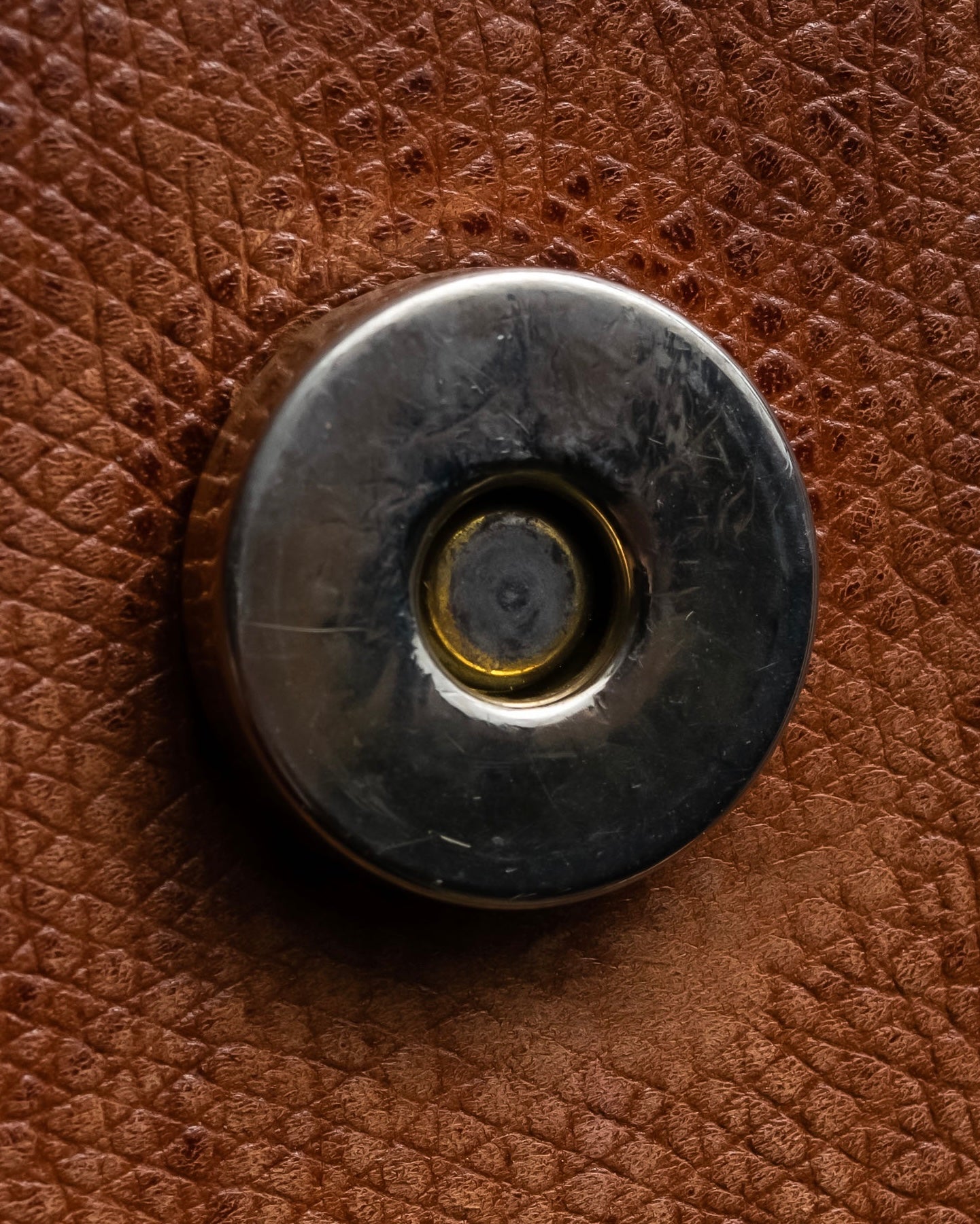 "Salvatore Ferragamo" Gold metal parts brown leather shoulder bag