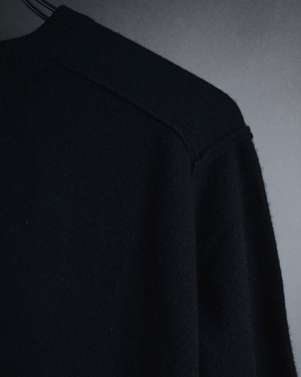 "Dolce & Gabbana" Minimal v-neck fine knit sweater