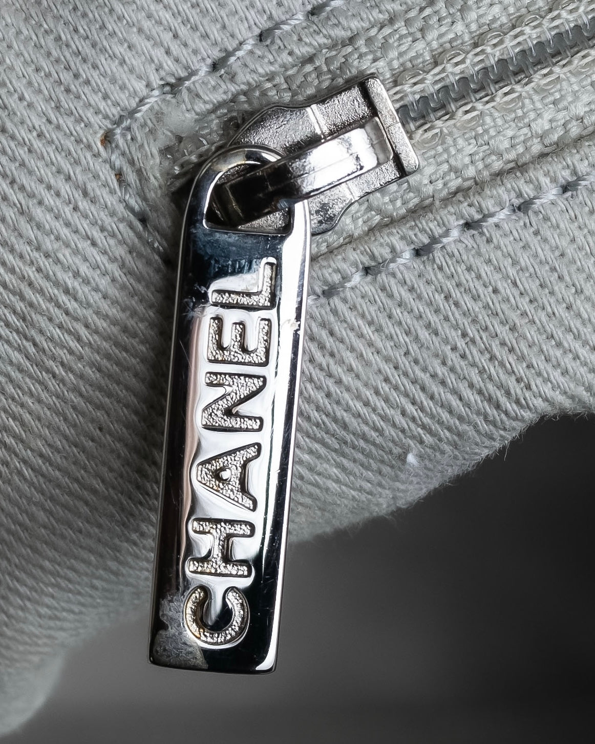 "CHANEL" Karl Lagerfeld design Matelasse chain Black shoulder bag