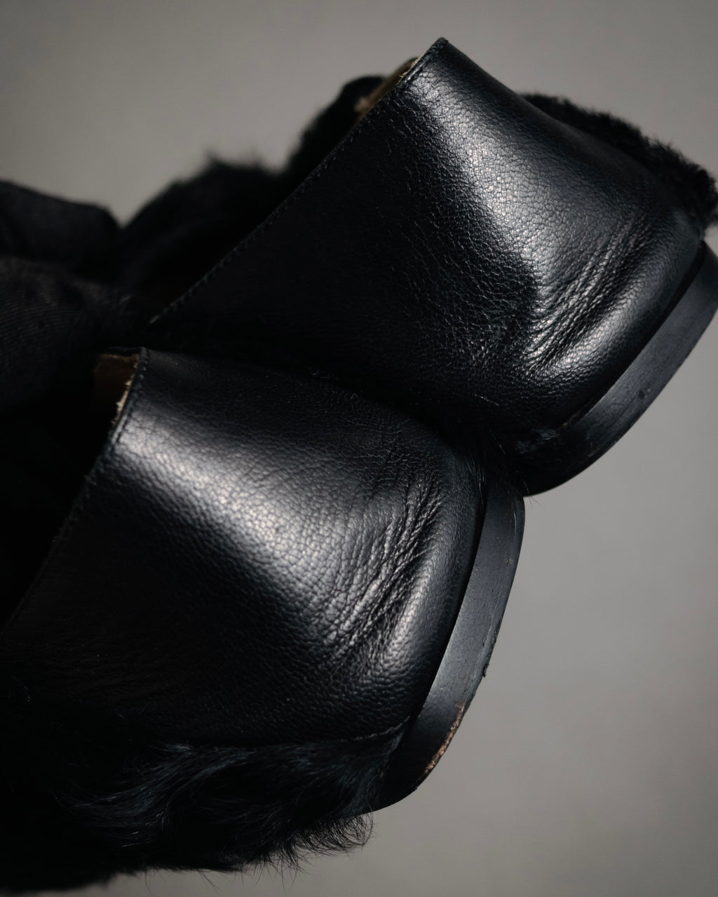 “sergio rossi” 2010’s Fur covered square toe loafers